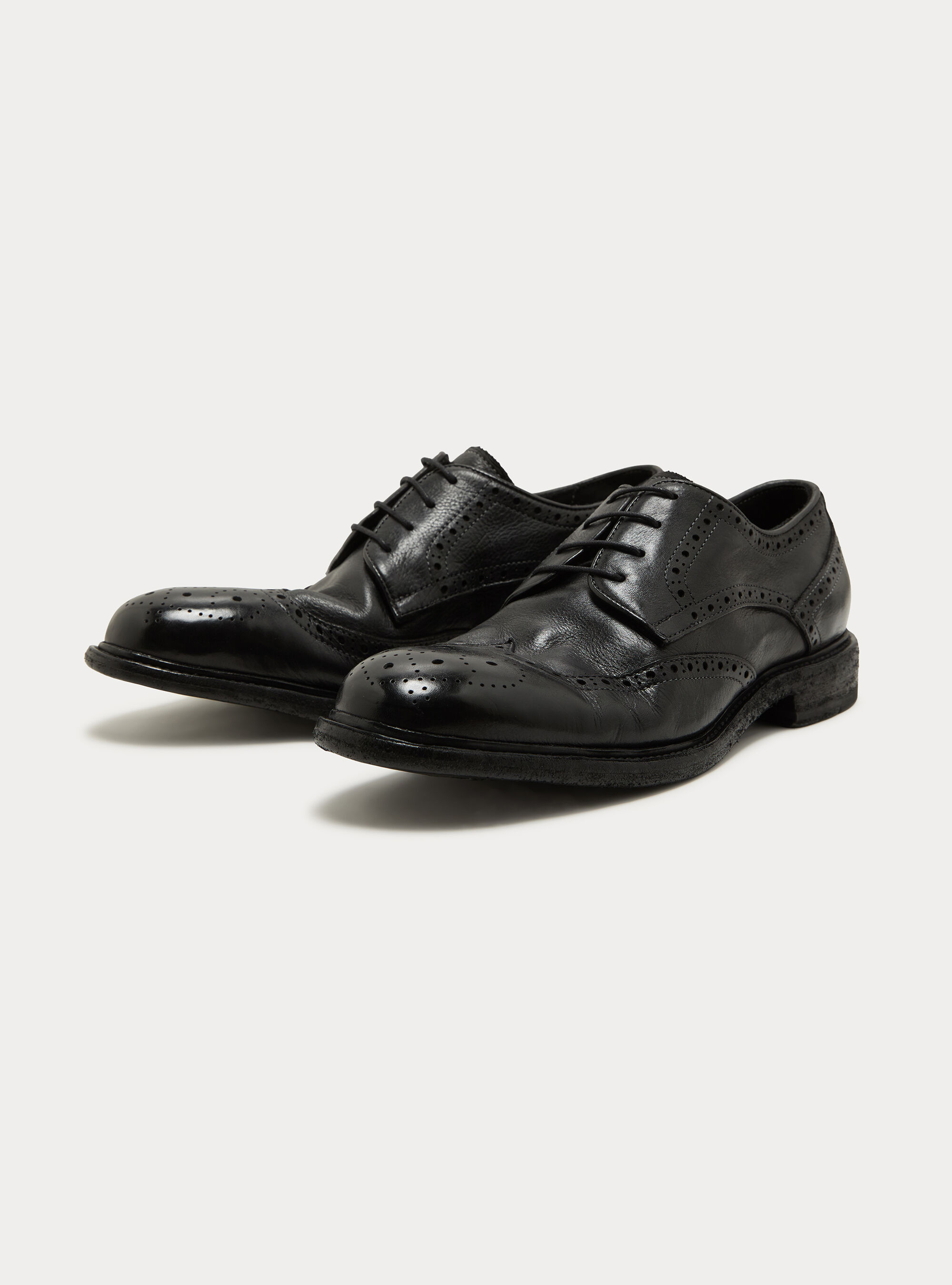 Textured Leather Lace-Up Derby Shoes, BLACK