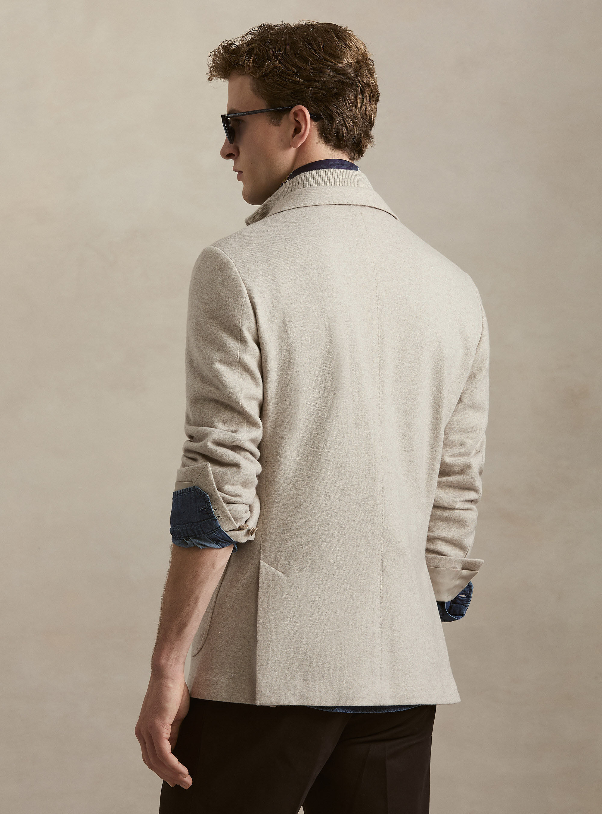 Veste en jersey de laine m&eacute;lang&eacute;e avec plastron, &Atilde; CRU