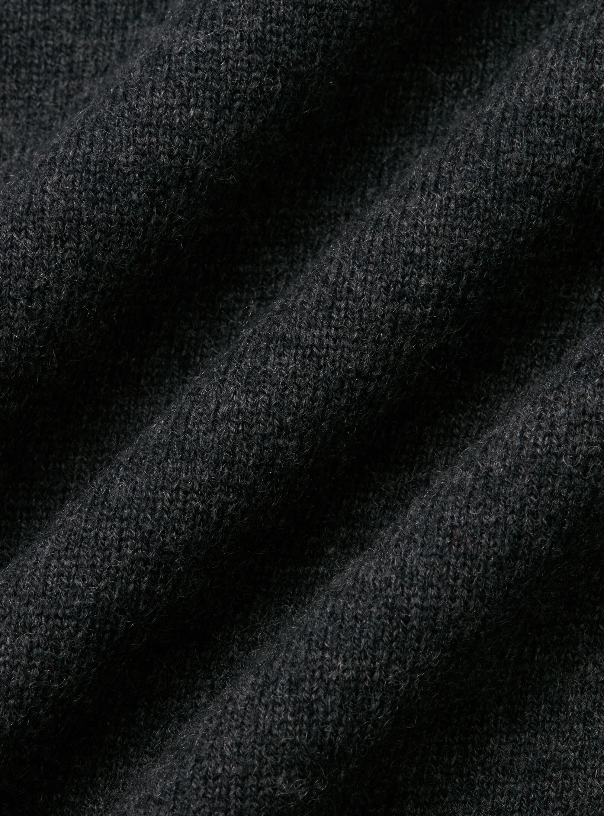 Maglia scollo a V in lana merino, ASFALTO