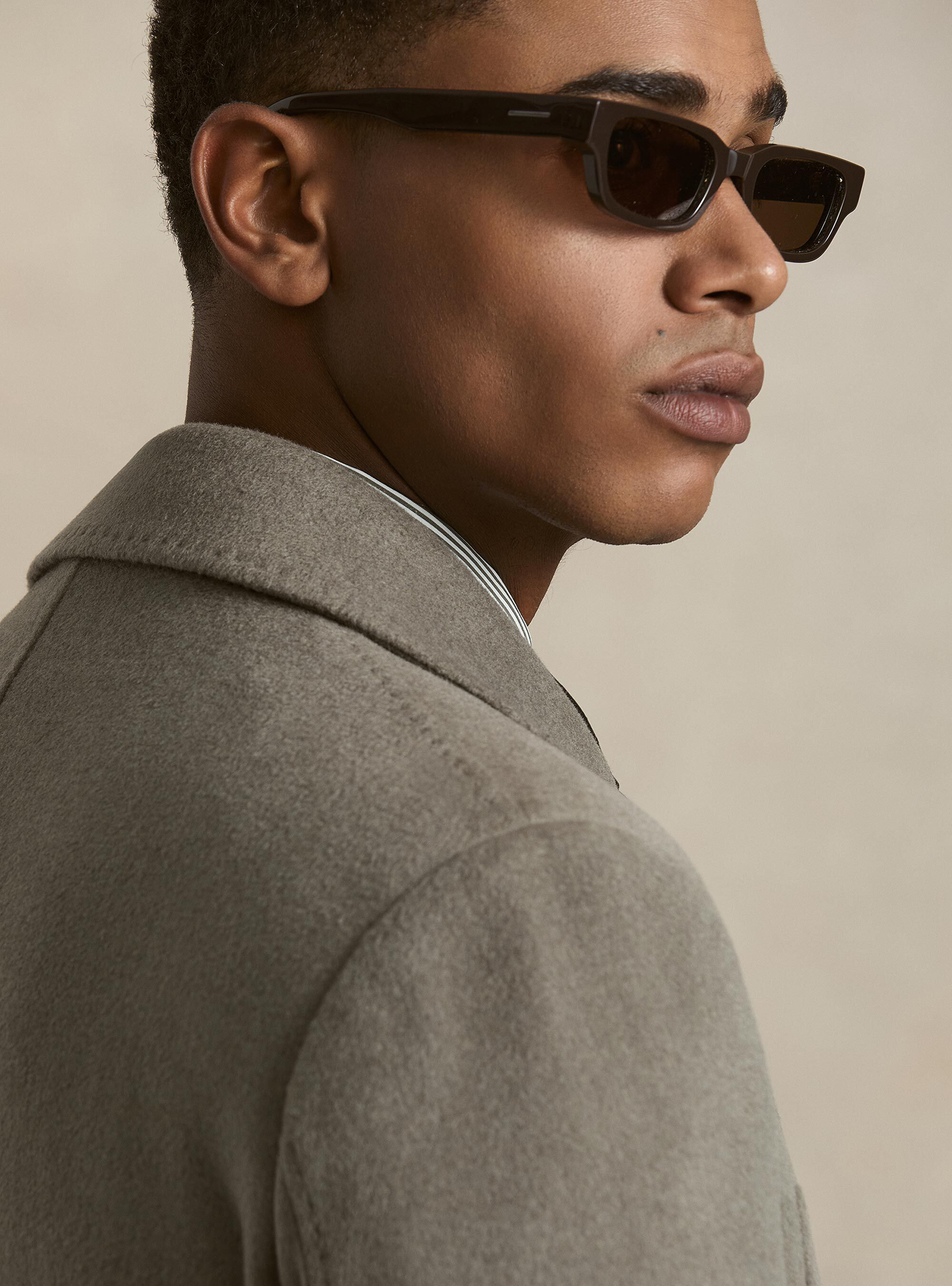Cashmere wool double-breasted coat, SALVIA 0602C