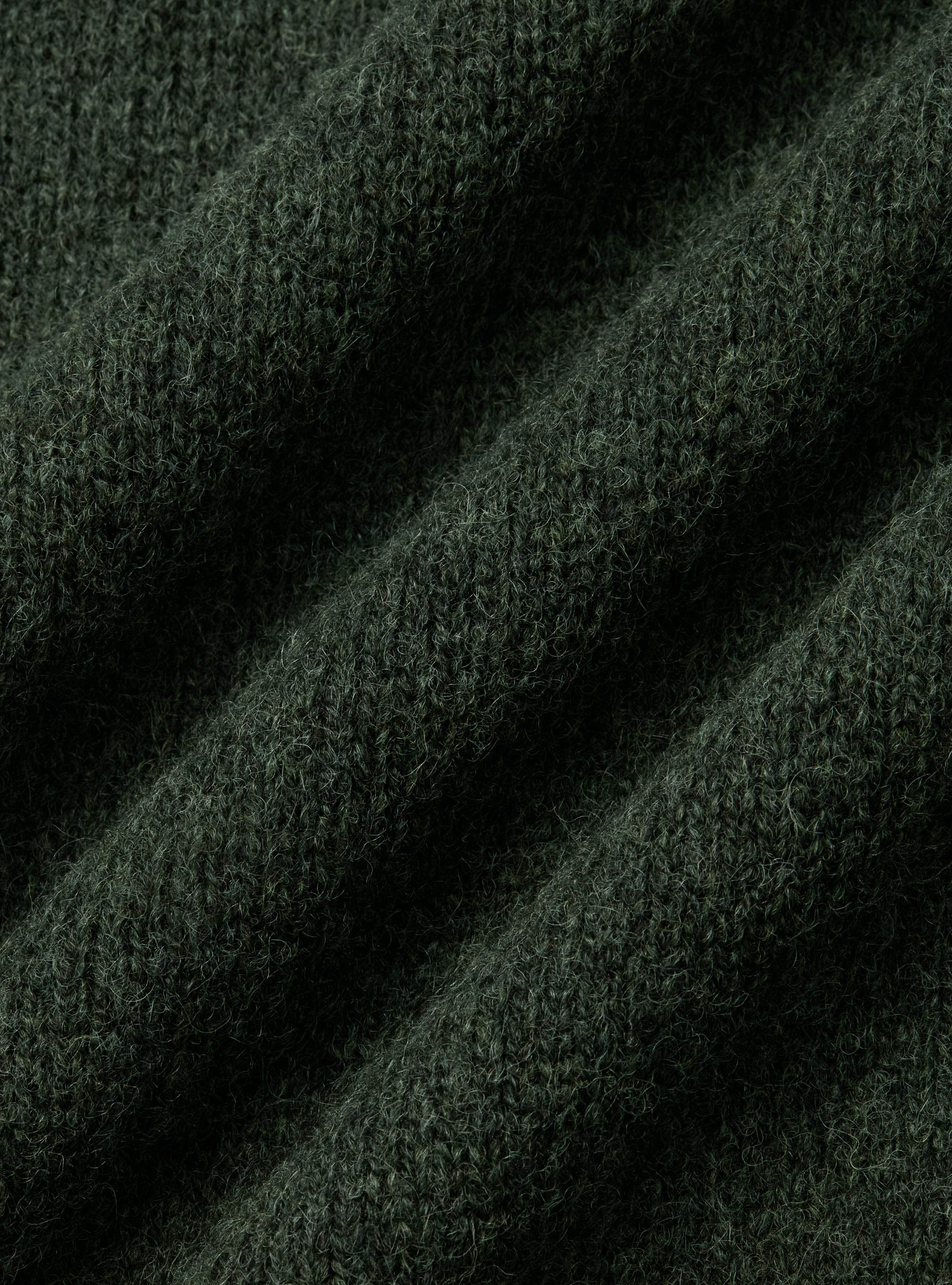 Rundhalspullover aus reiner Shetlandwolle, VERDE 0600C