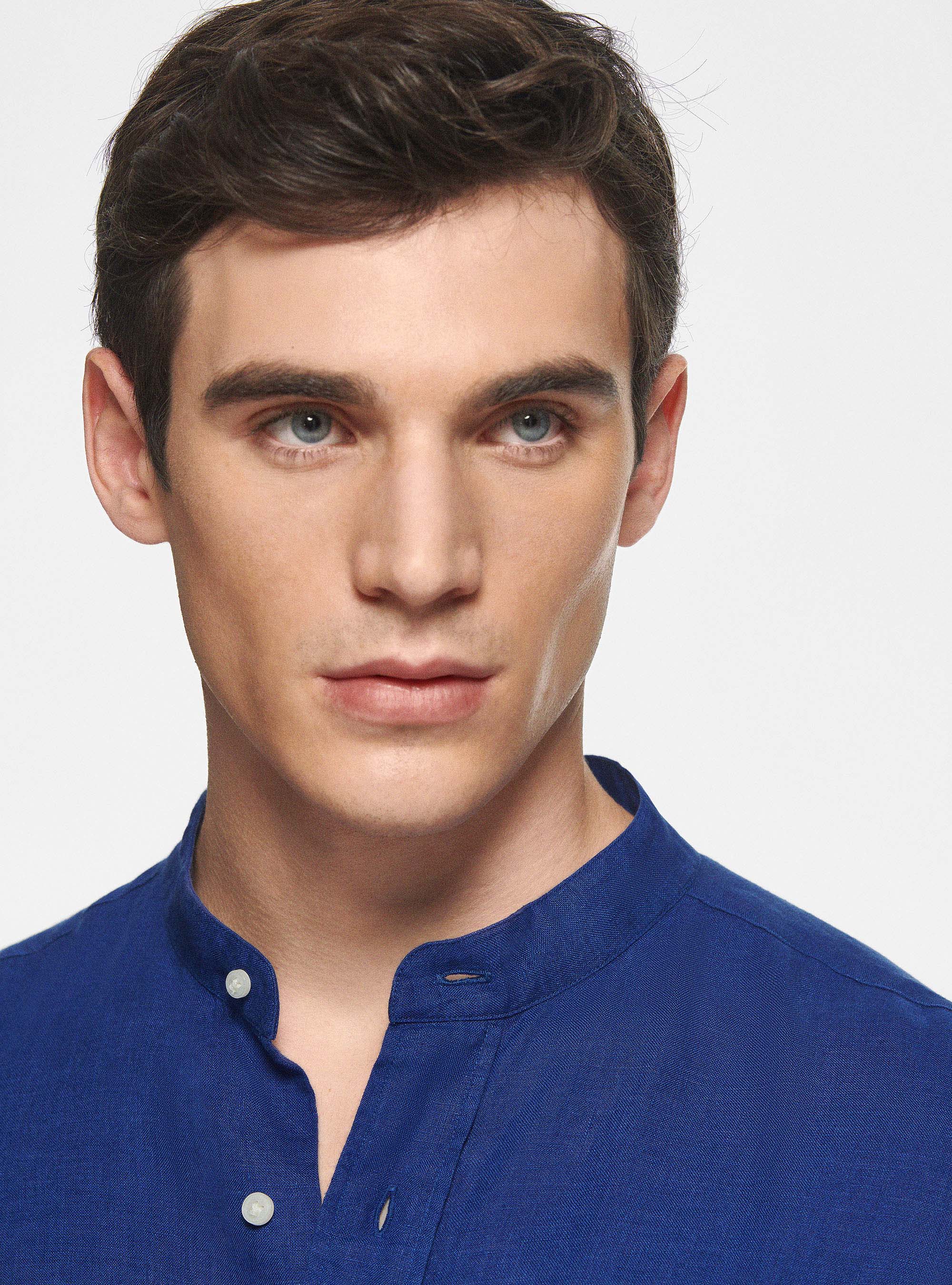 Korean shirt in pure linen, BLUE