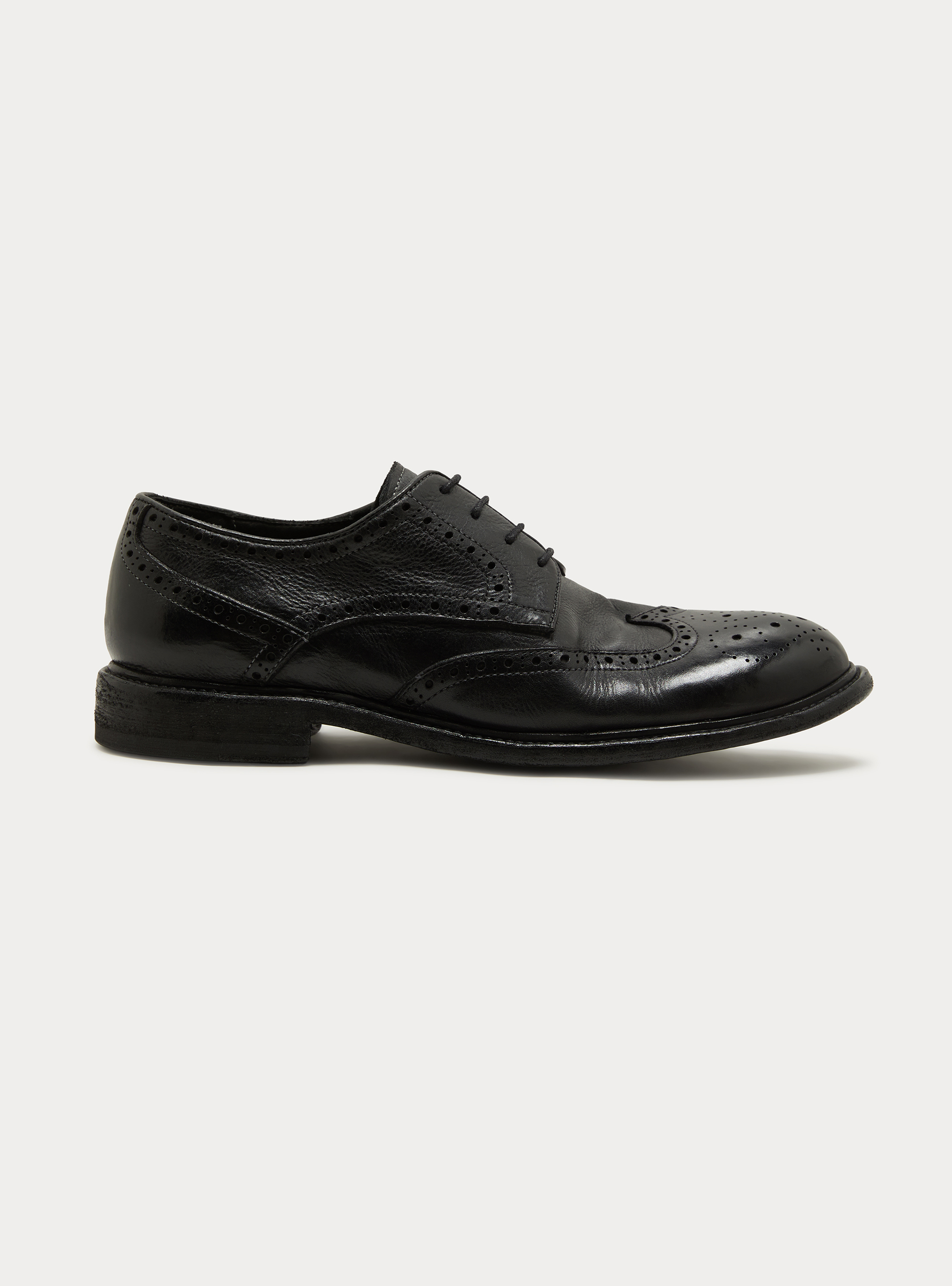 Textured Leather Lace-Up Derby Shoes, BLACK