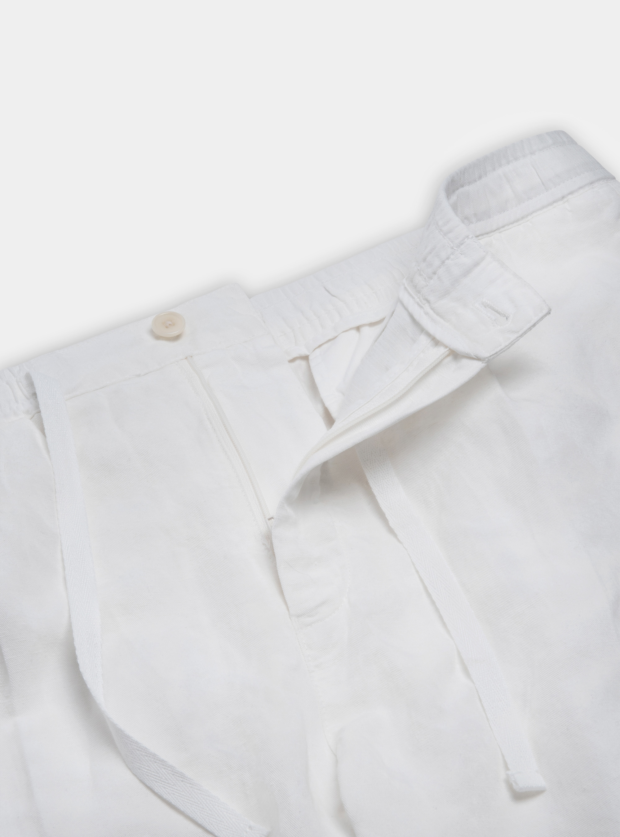 Garment-dyed bermuda shorts with drawstrings, WHITE