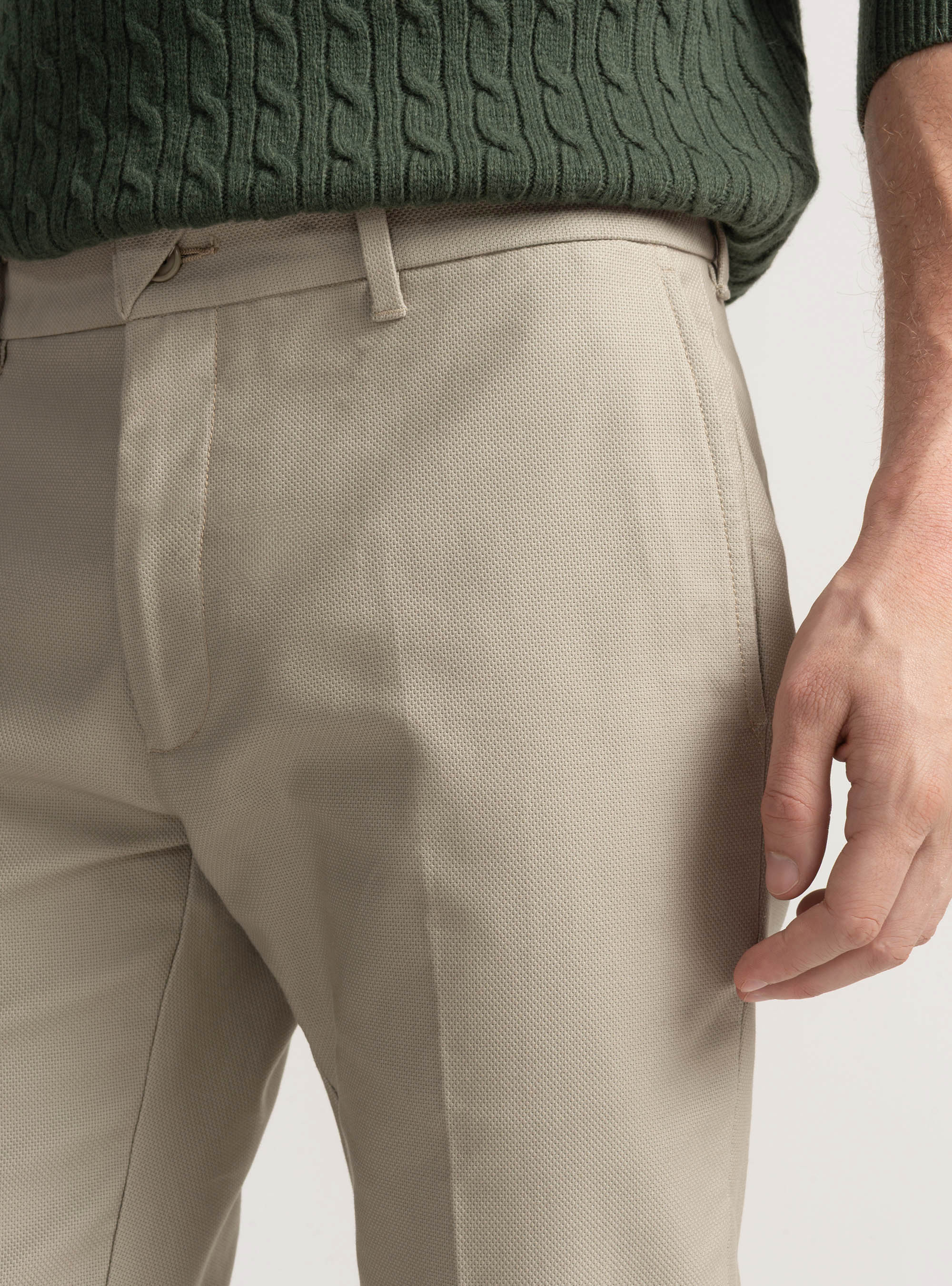 Pantal&oacute;n chino slim fit de algod&oacute;n reforzado, CRUDO