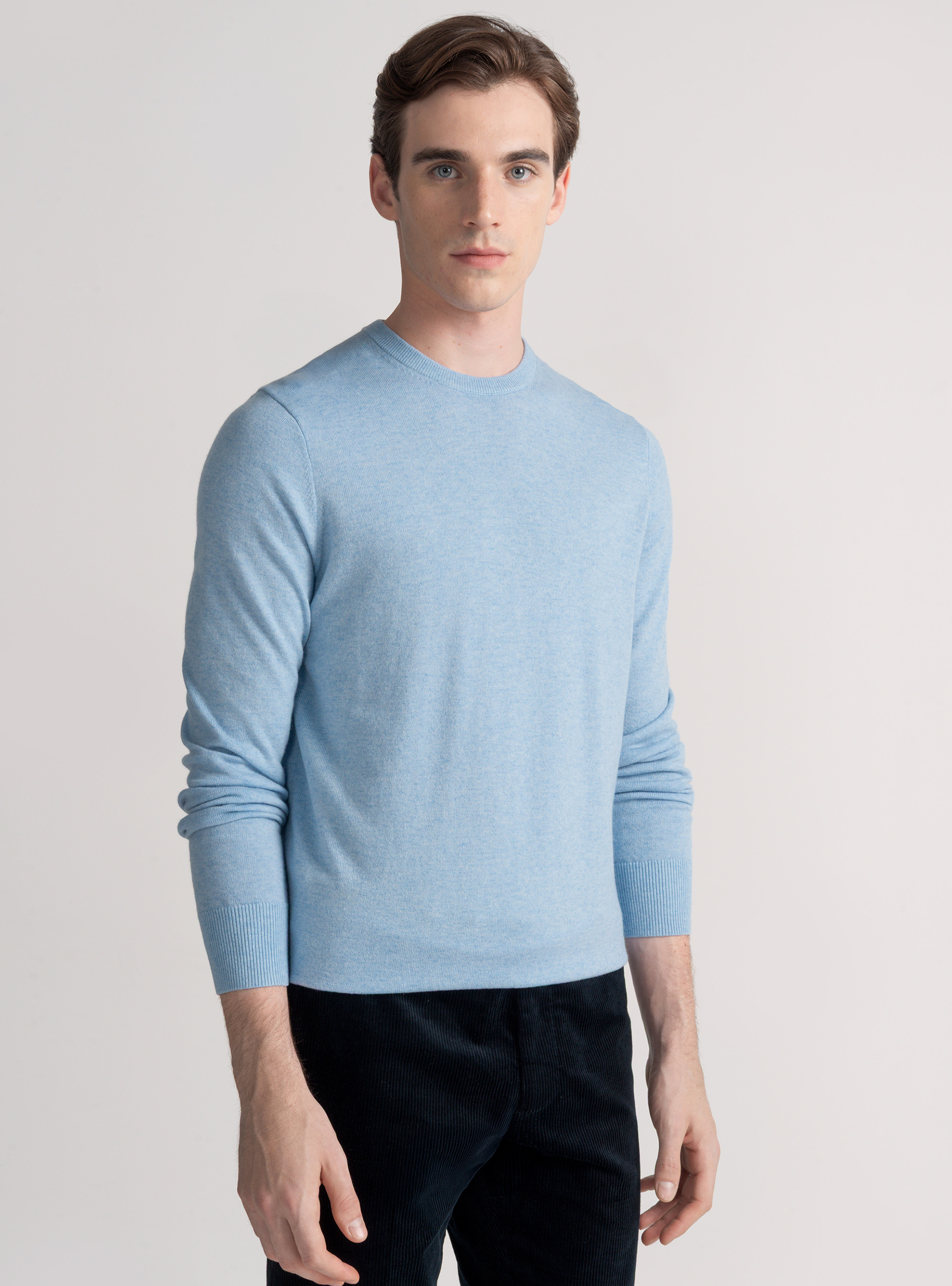 Maglia girocollo in misto lana, AZZURRO POLVERE 0283C