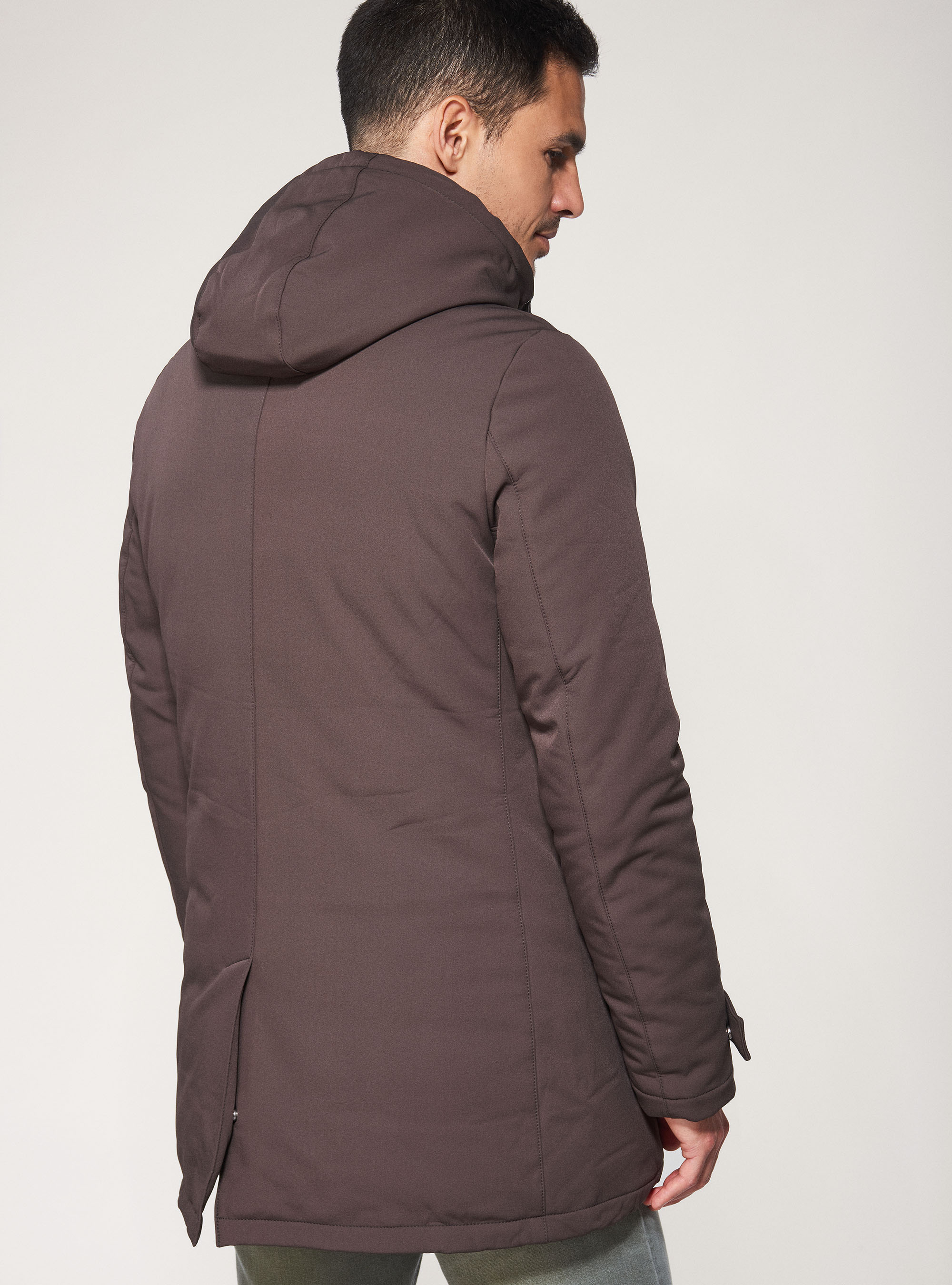 Waterproof and windproof technical fabric jacket, BROWN