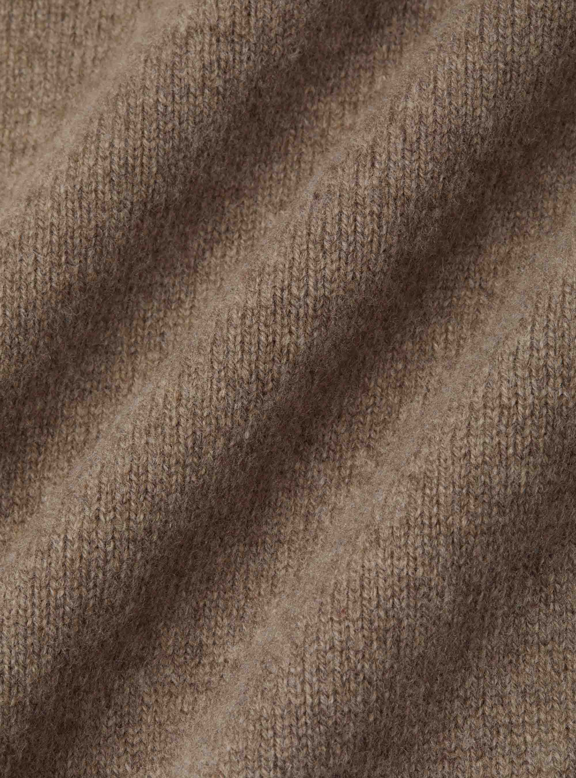 Maglia girocollo in misto lana e cashmere, FANGO
