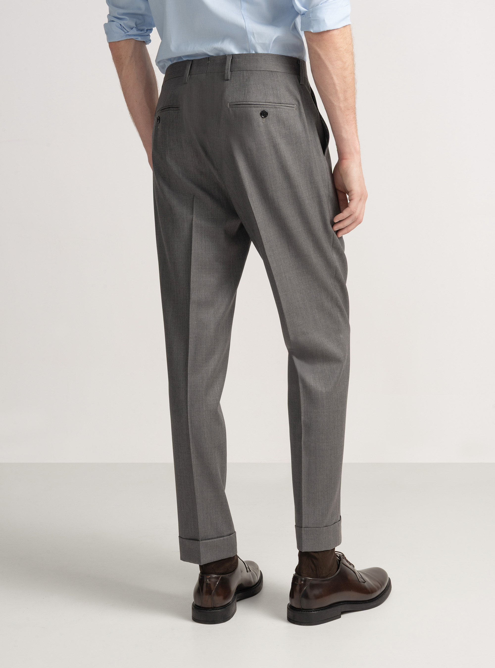 Pantalones con pinzas para traje cruzado en lana Reda superfina 110's, GRIS MARENGO