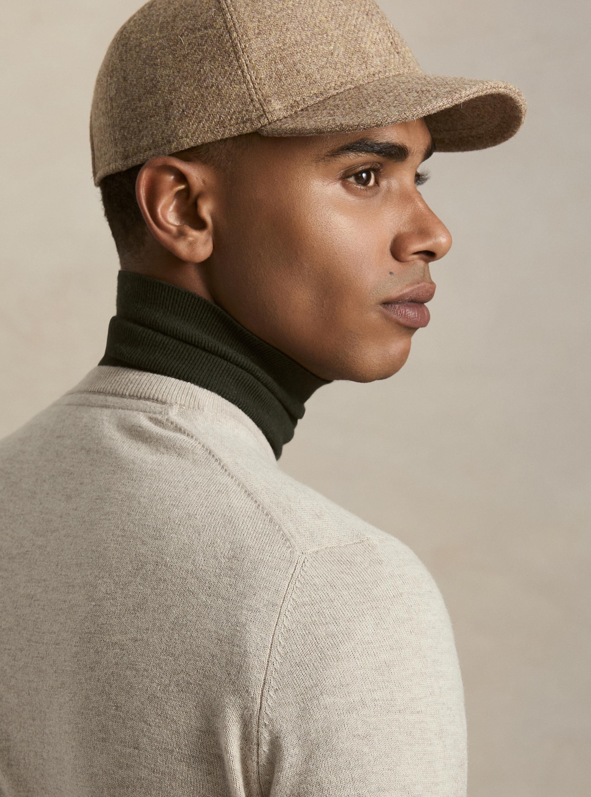 Wool and cashmere blend crewneck sweater, ECRU