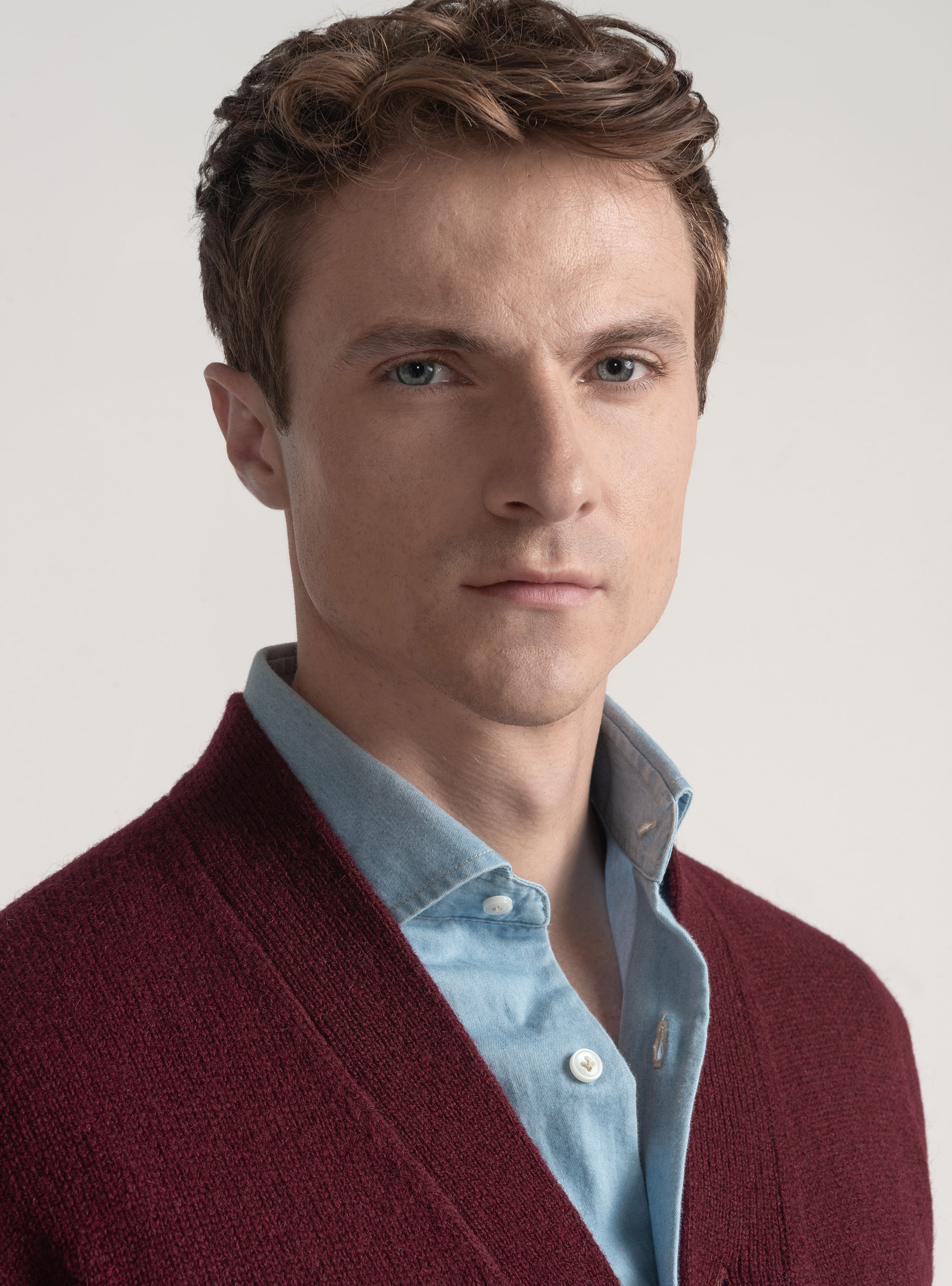 Cardigan in maglia di lana shetland, BORDEAUX