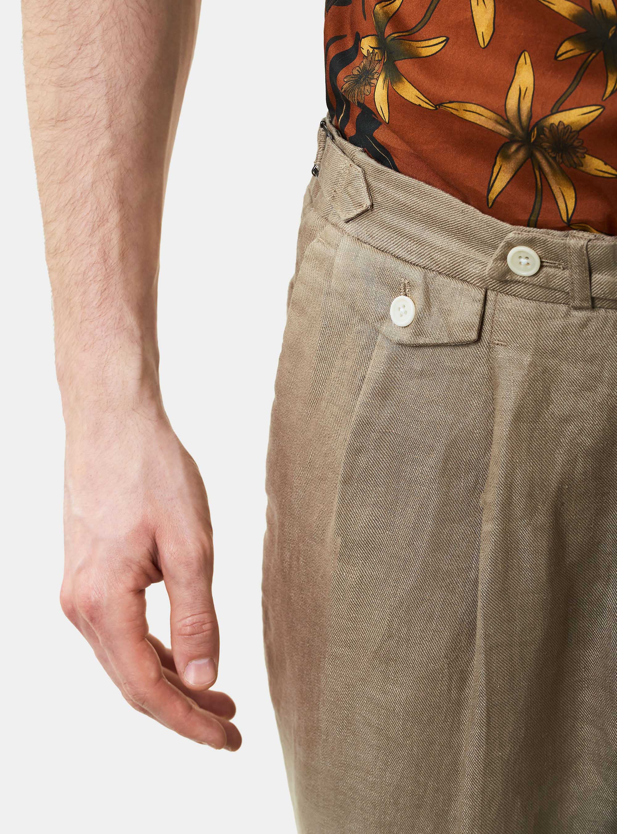 Linen trousers with double pleat, MUD
