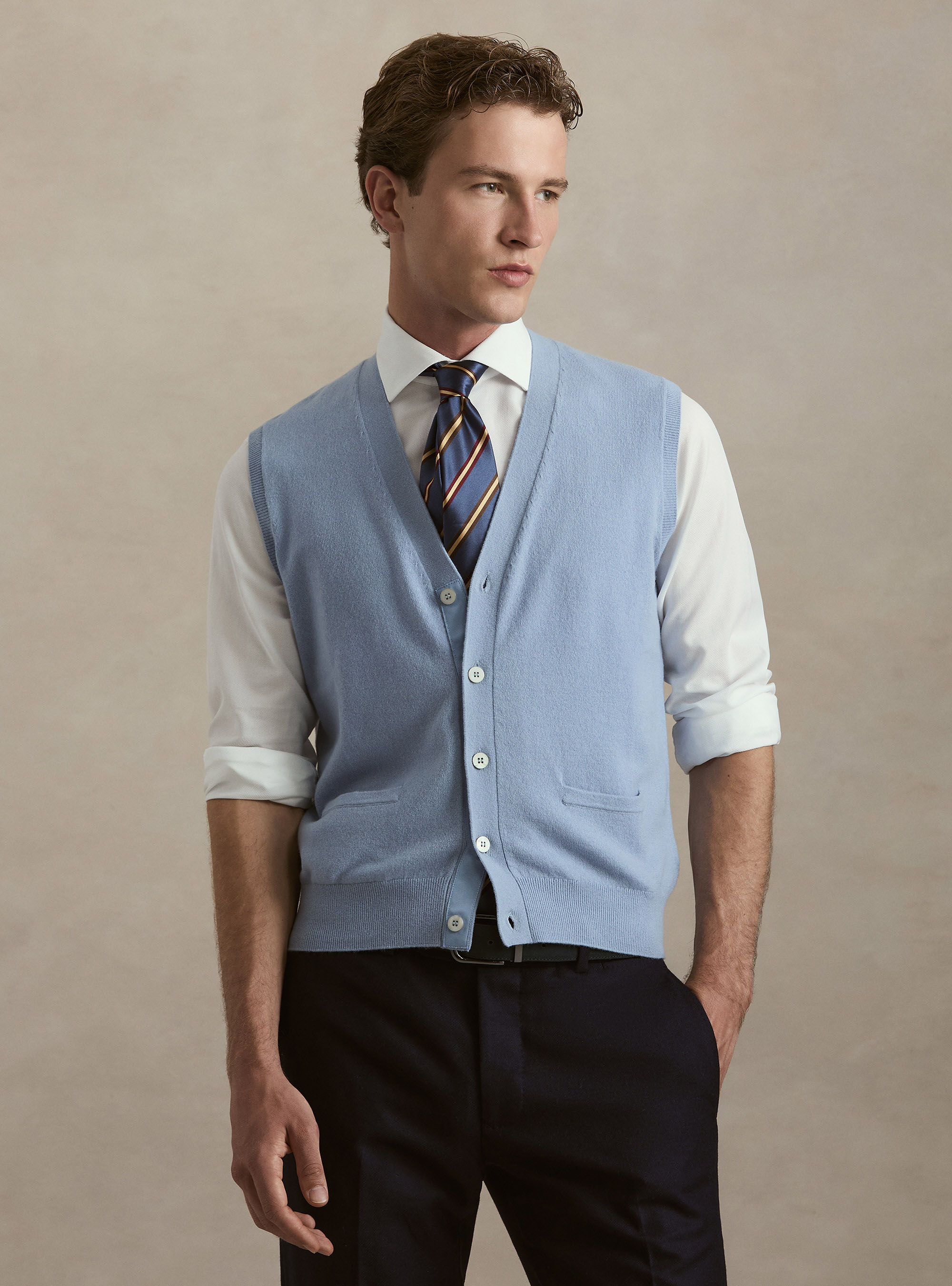 Chaleco de puro cashmere con botones, 0266C AZZURRO
