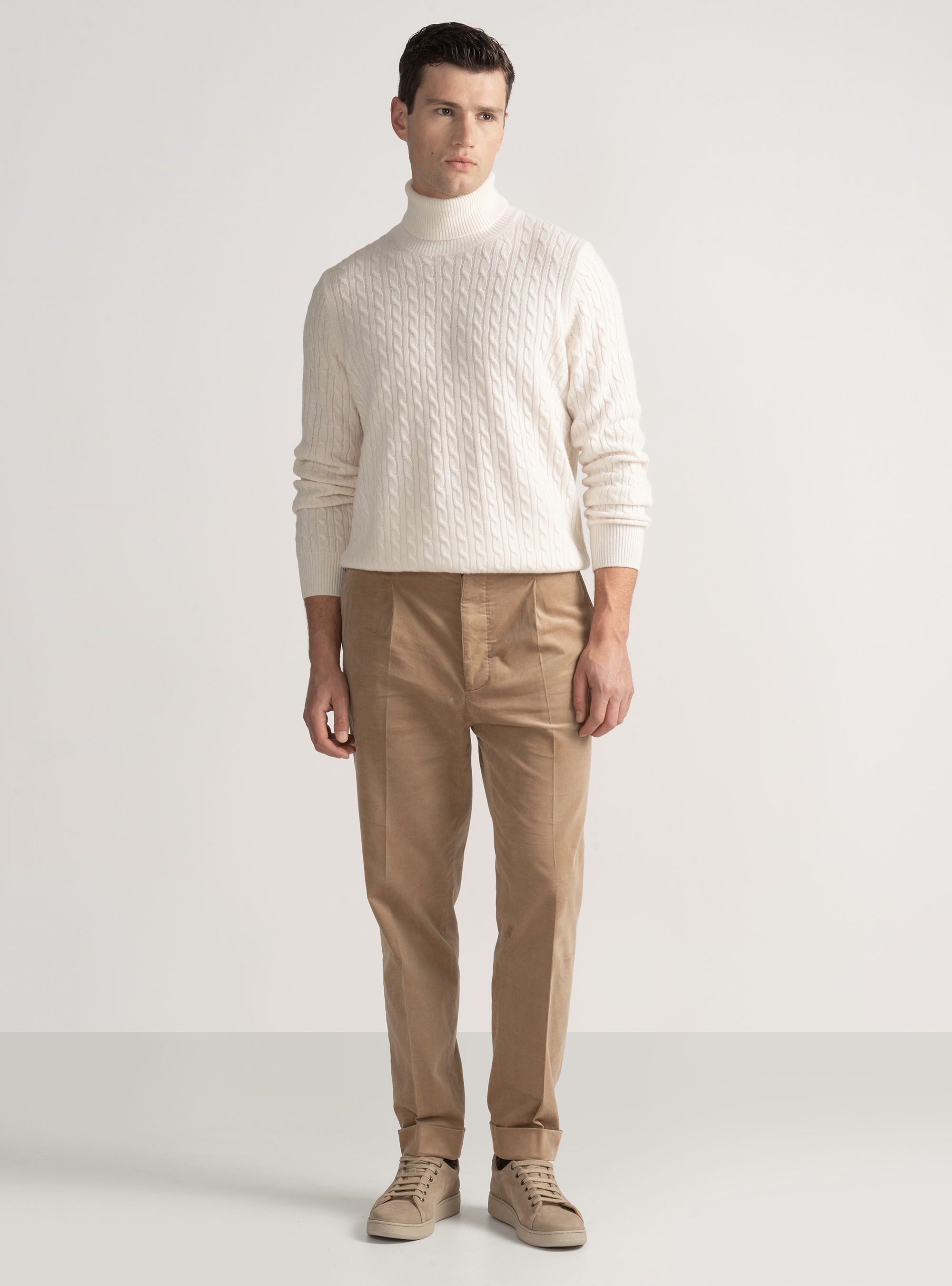 Turtleneck sweater with cashmere wool braid, WHITE