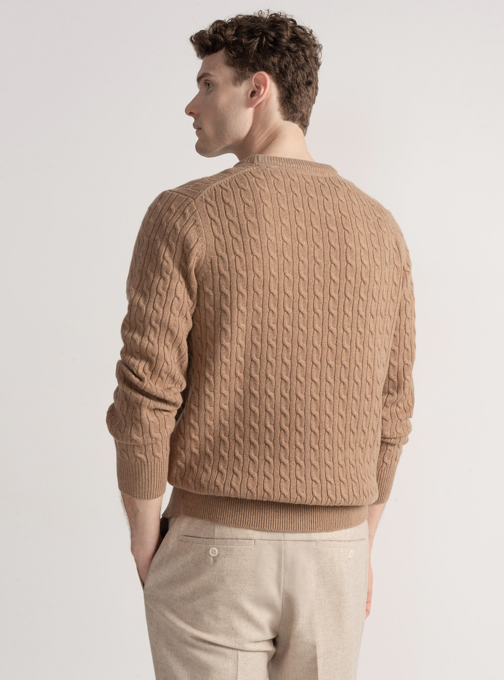 Maglia girocollo con treccia in lana e cashmere, CAMMELLO 0570C
