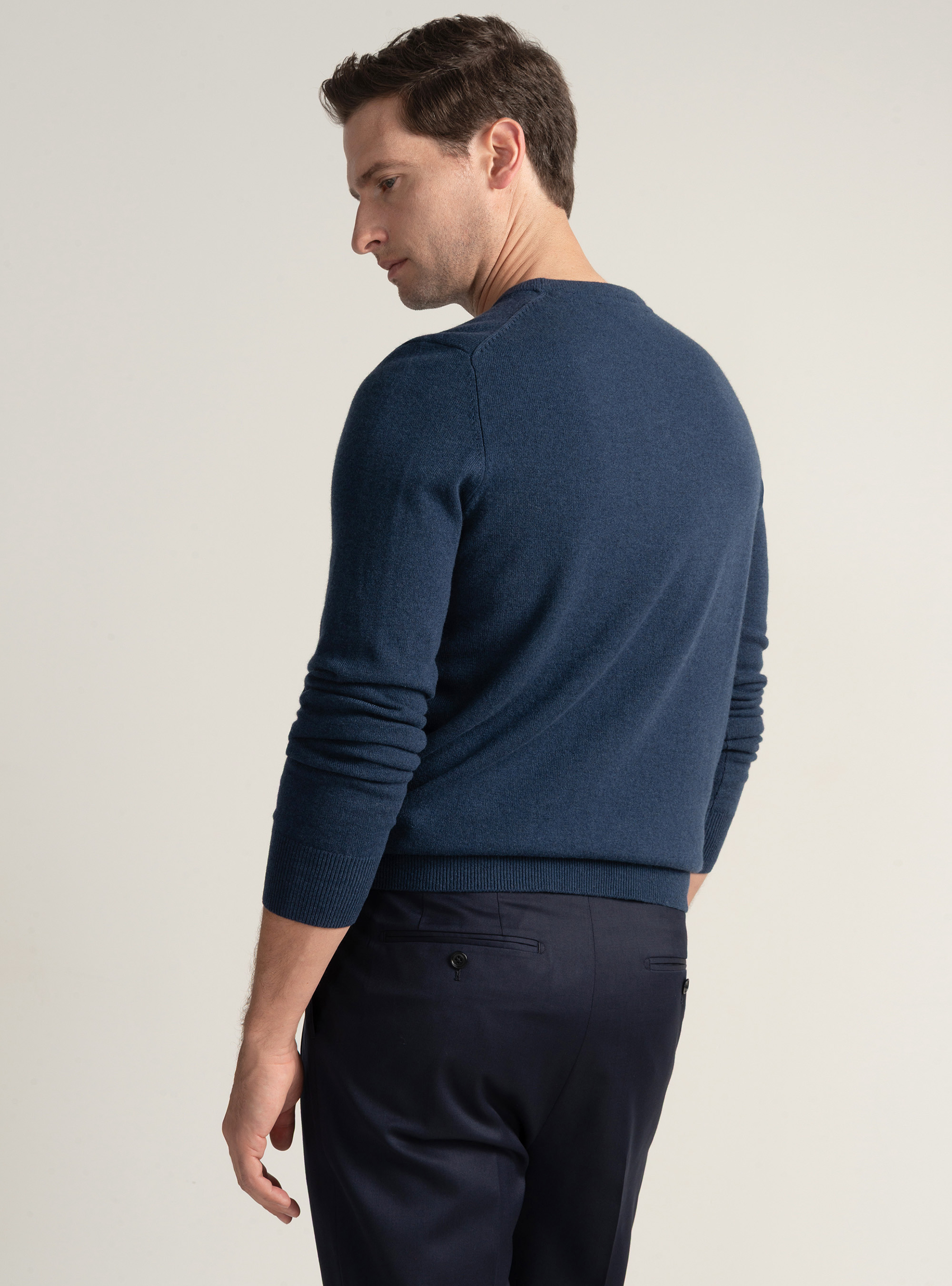 Lambswool and cashmere crew-neck sweater, INK