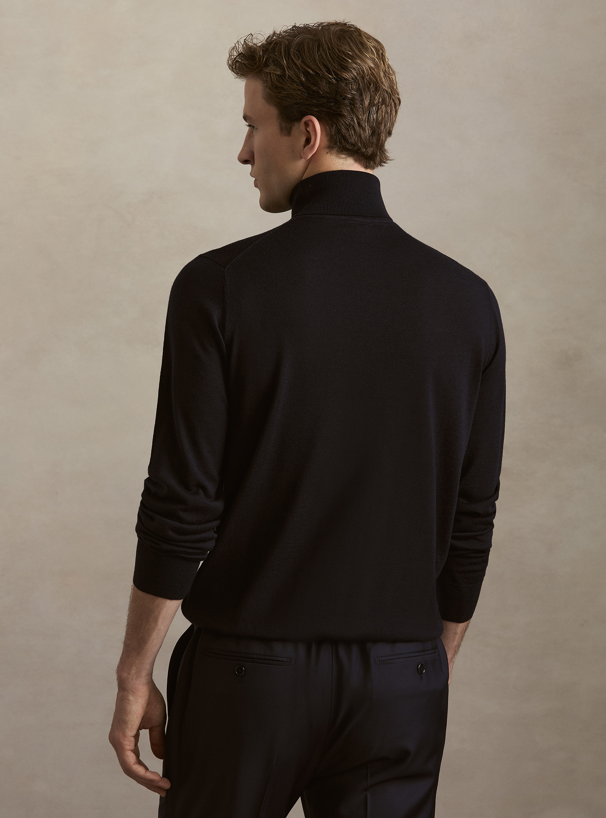 Rollkragenpullover aus reiner extrafeiner Merinowolle, NAVY 0218C