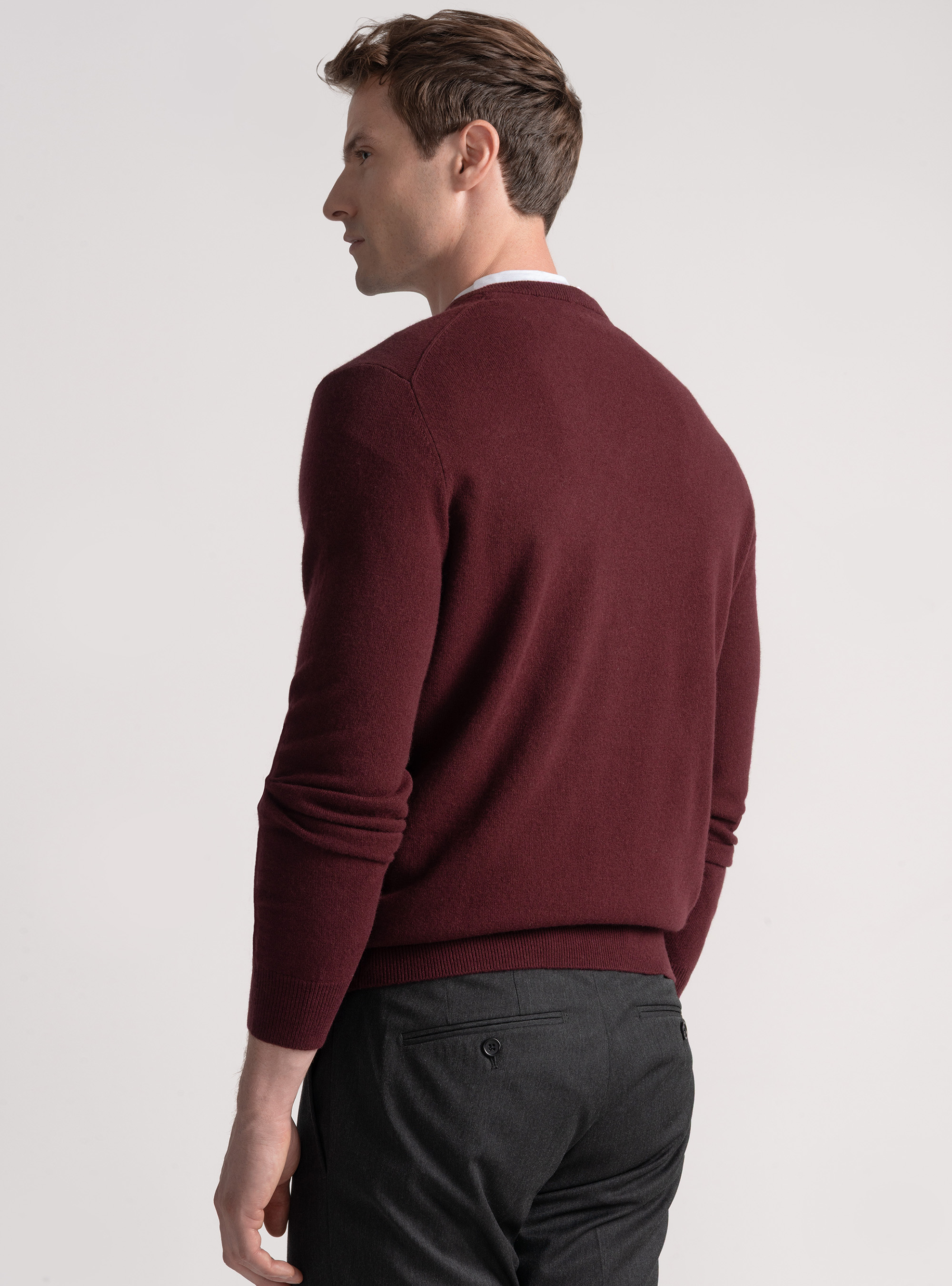 Maglia scollo a V in lana merino, BORDEAUX