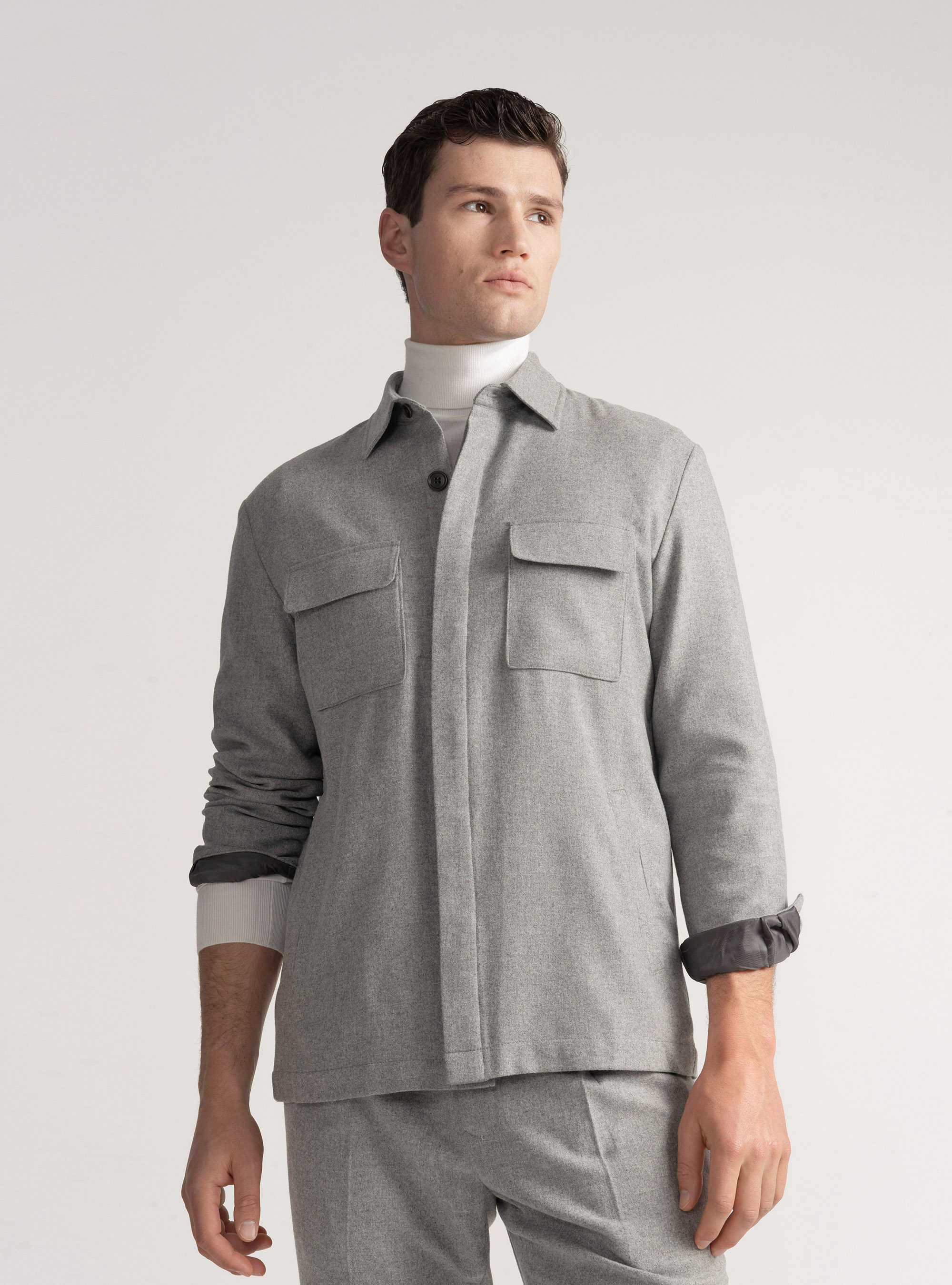Lightweight shirt jacket in wool blend, GREY