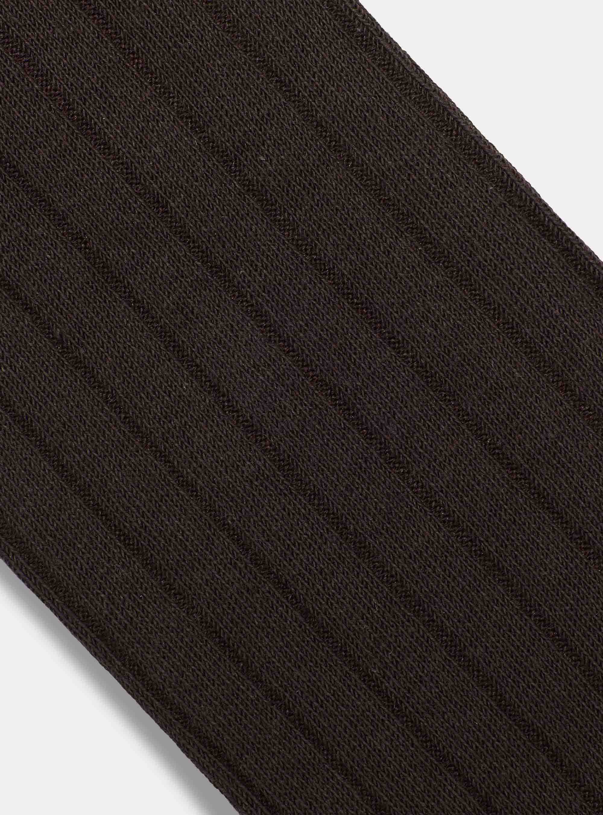 Calcetines de canal&eacute; con bordado, MARRON