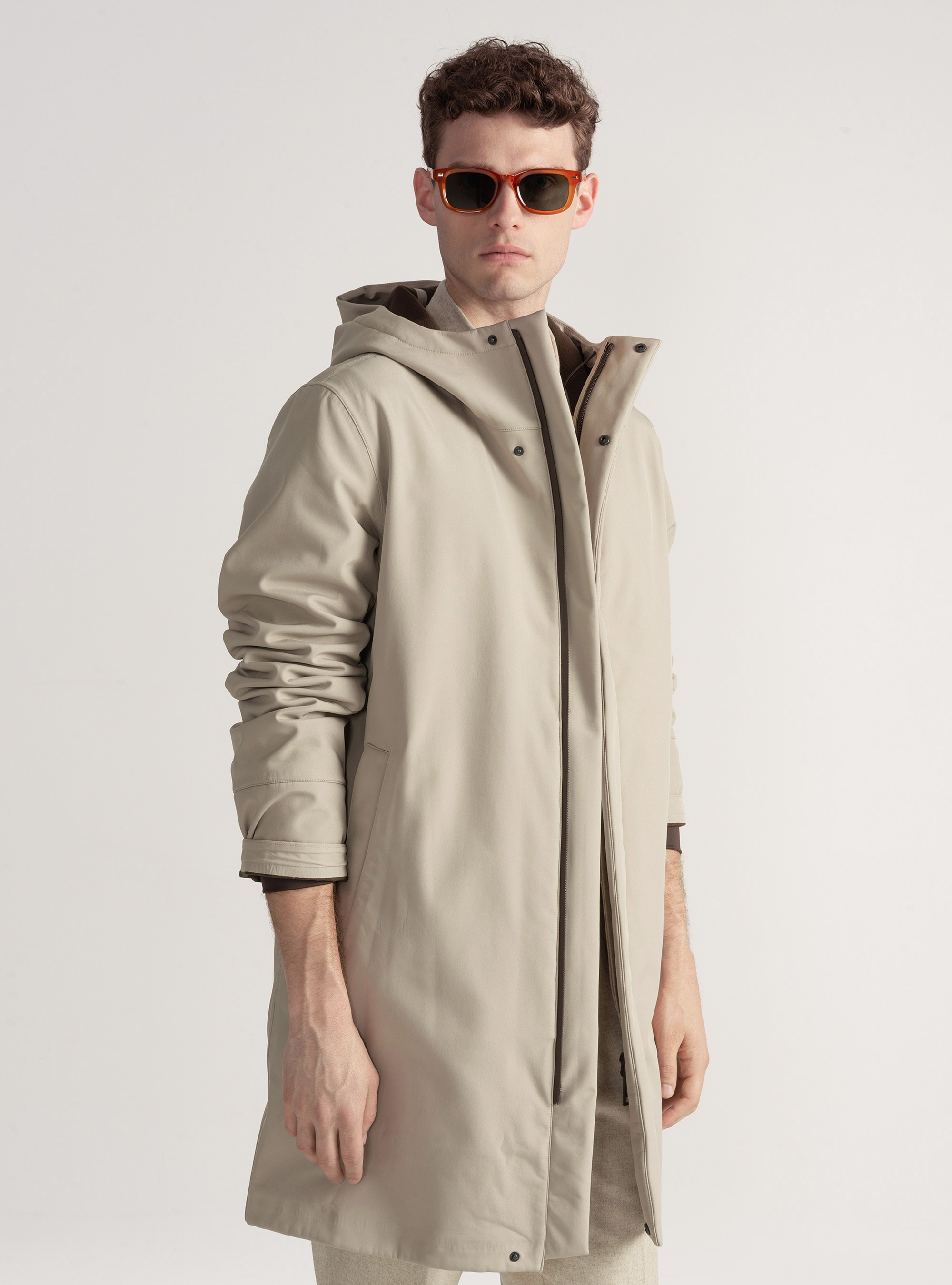 Blouson technique longue avec capuche, SABLE