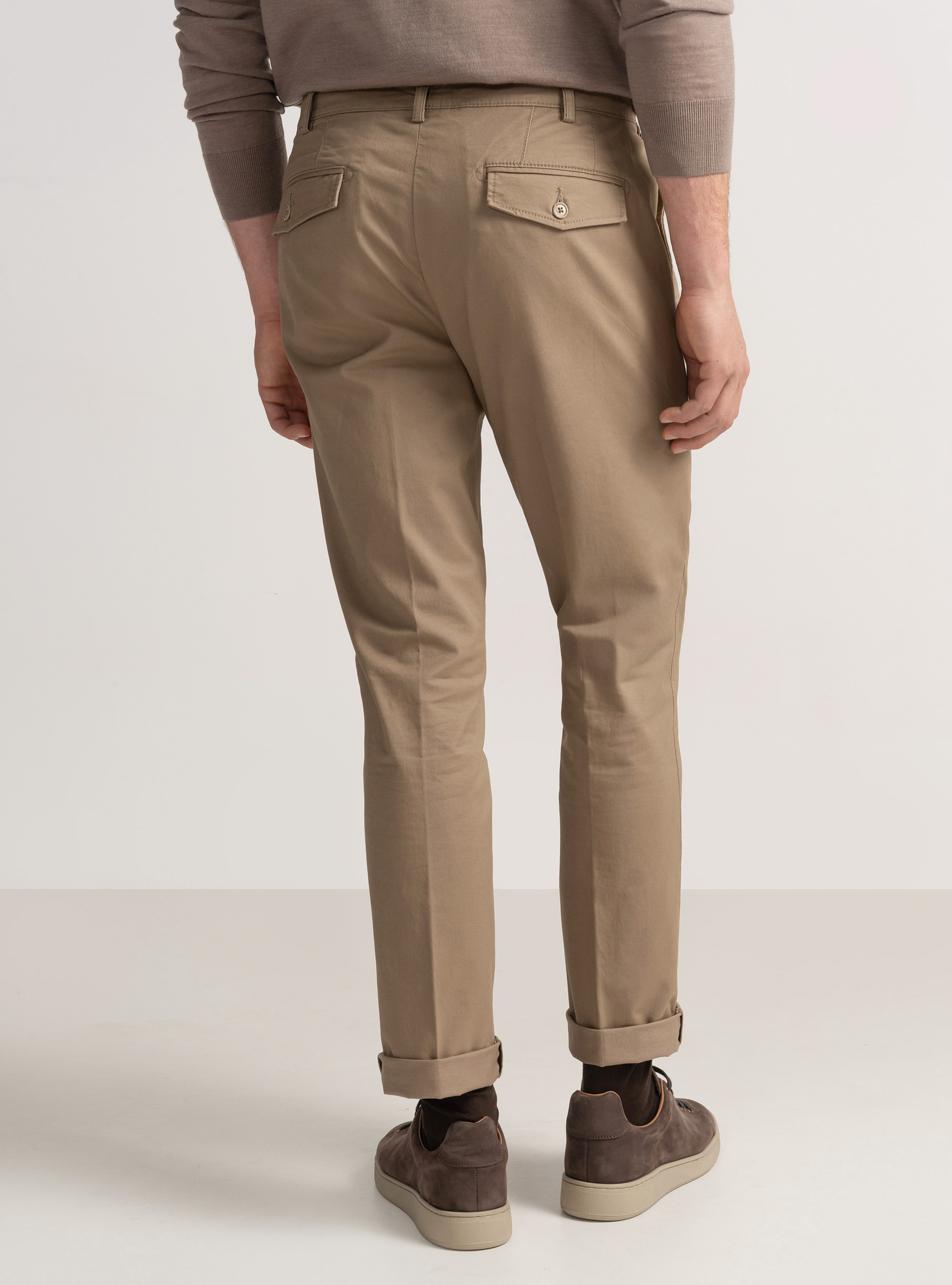 Stretch-Twill Chino-Hose in schmaler Passform, FANGO 0569C