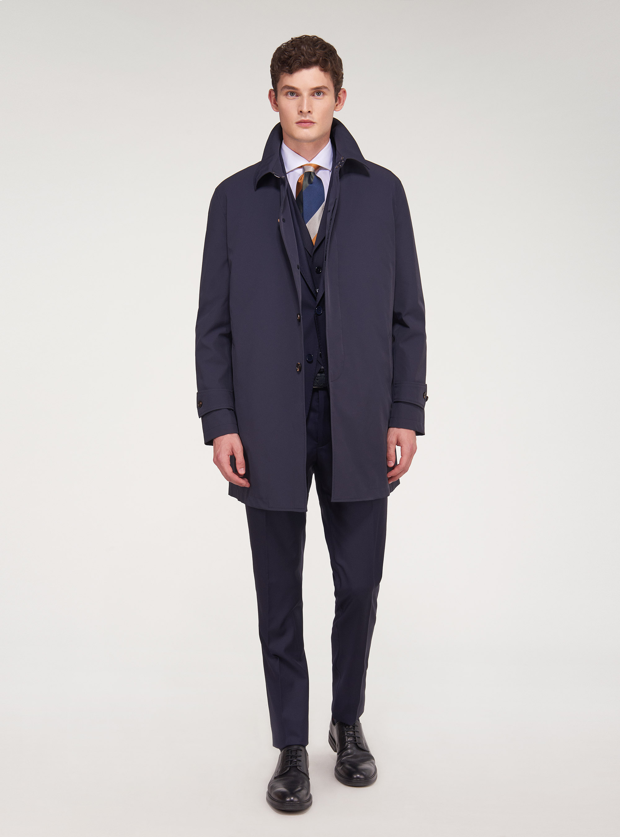 Single-breasted raincoat in technical fabric, NAVY BLUE