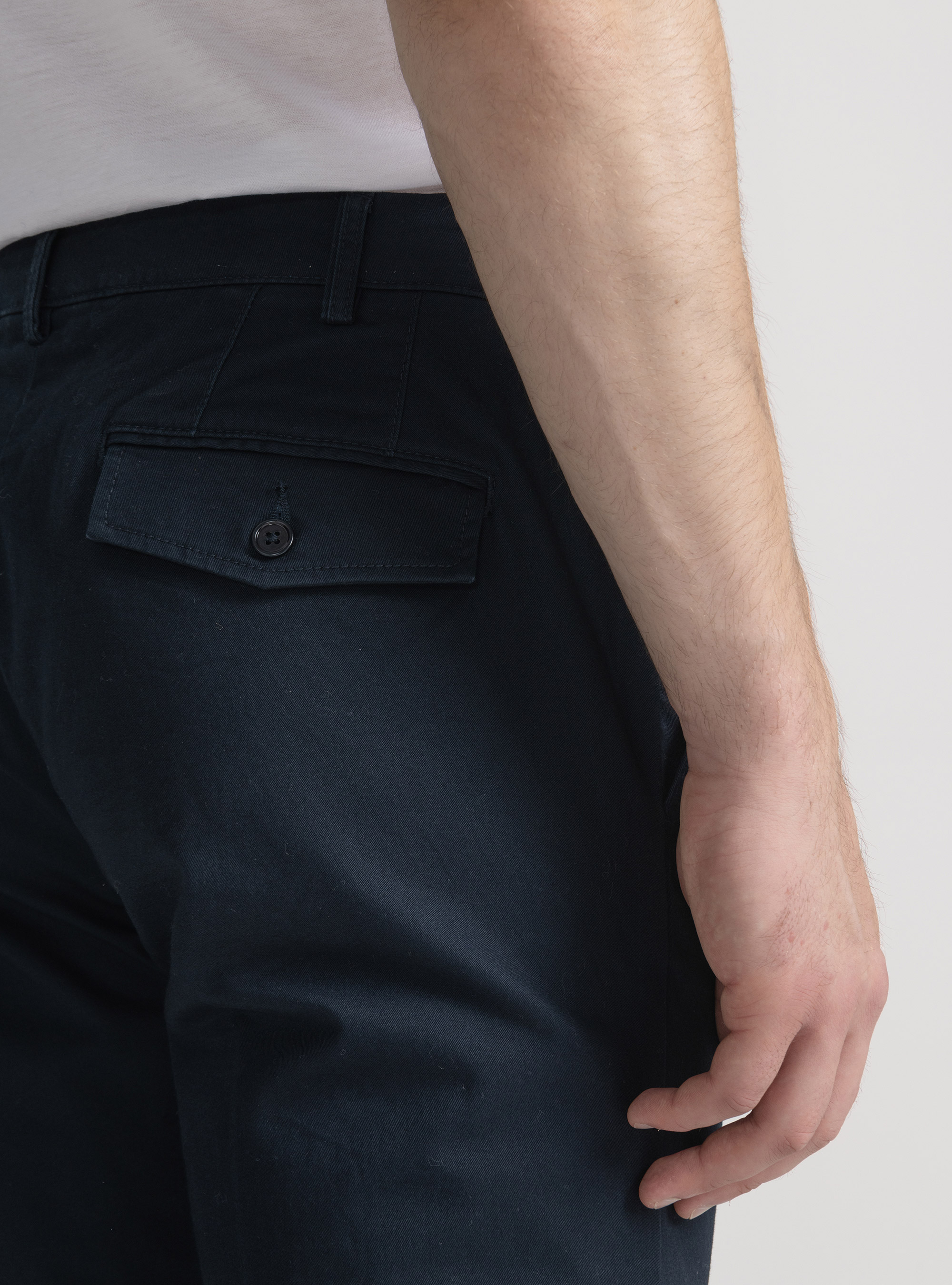Pantal&oacute;n chino slim fit de sarga el&aacute;stica, AZUL MARINO