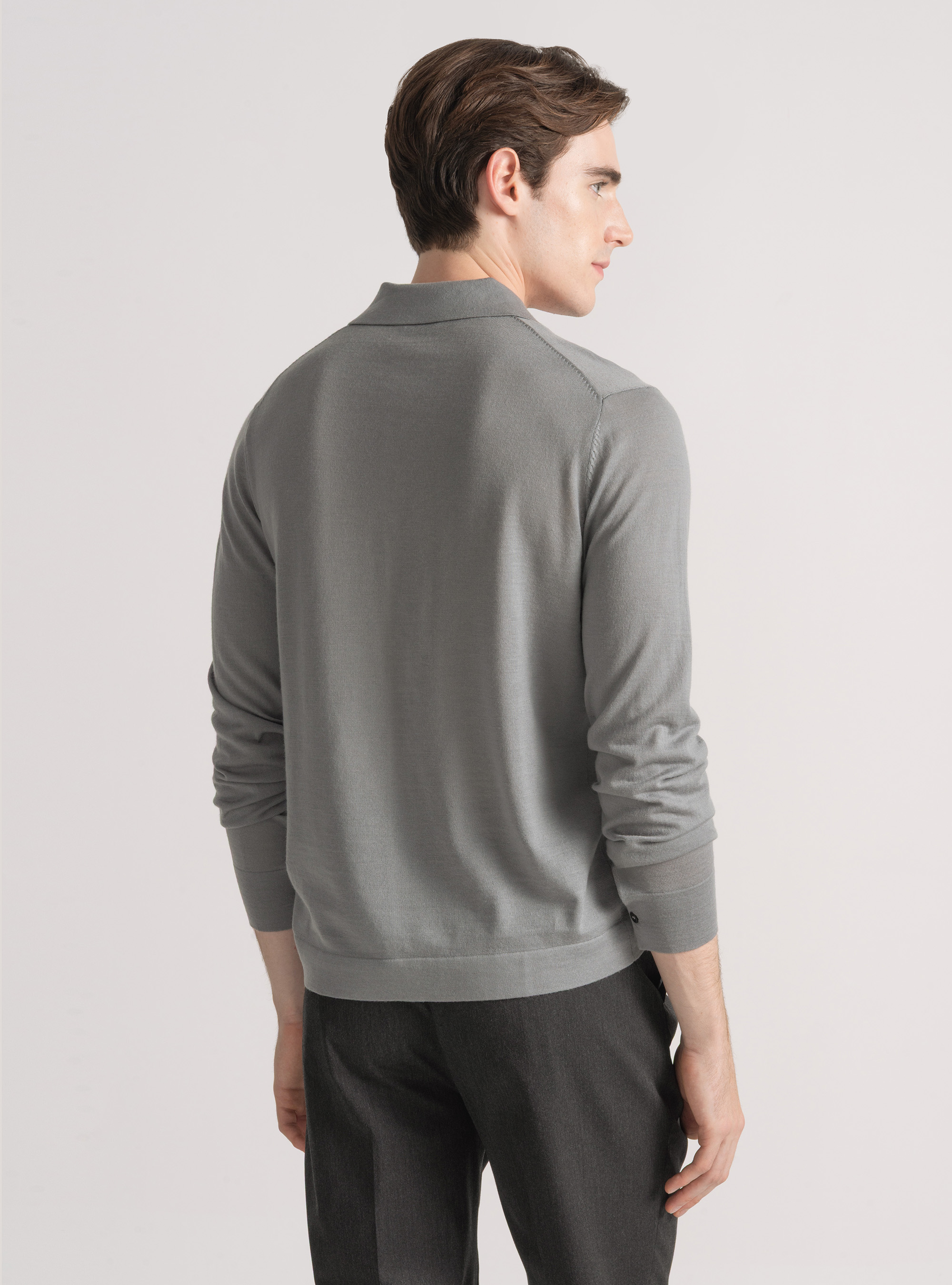 Polohemd aus extrafeiner Merinowolle, GRIGIO 0120C