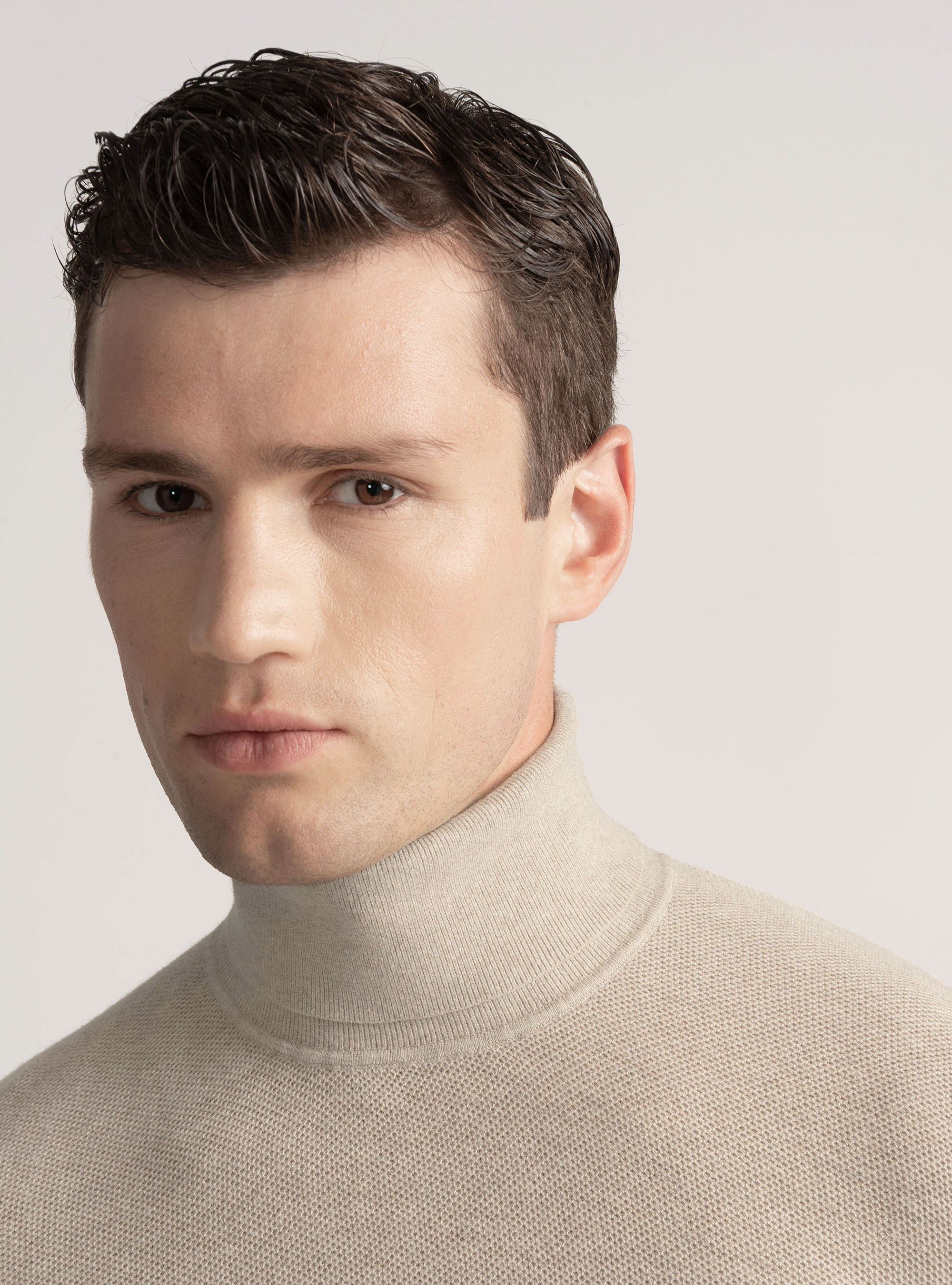 Rollkragenpullover mit Wabenmuster aus Baumwollkaschmir, ECRU 0560C