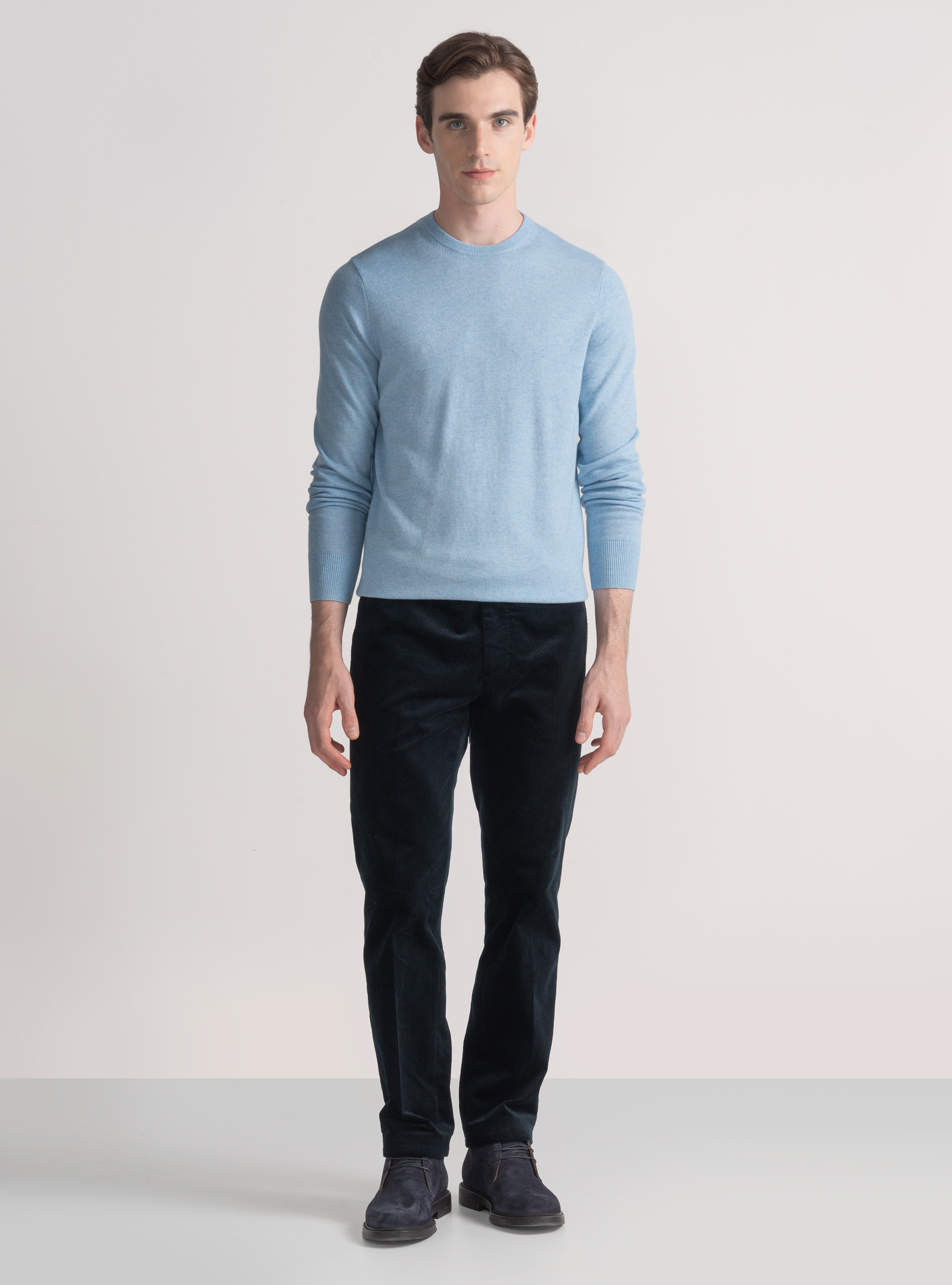 Maglia girocollo in misto lana, AZZURRO POLVERE 0283C