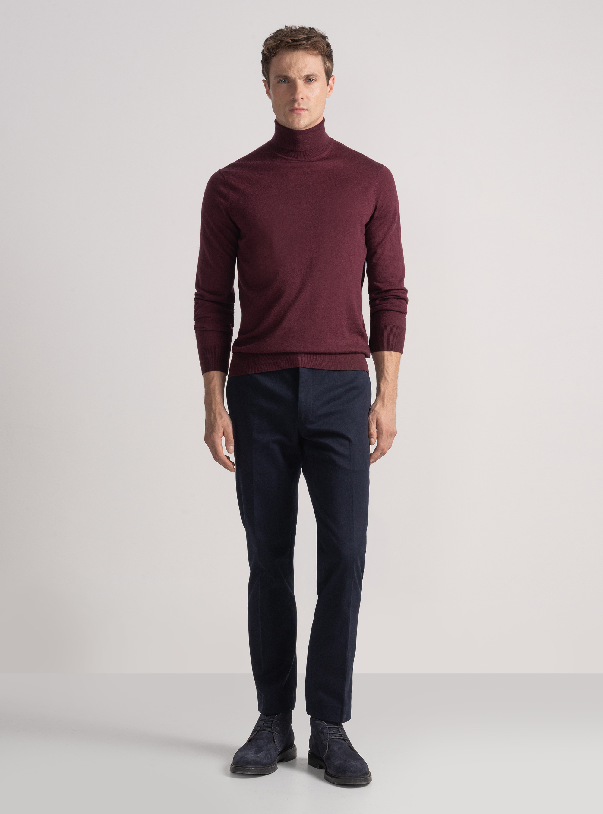 Turtleneck in pure extra-fine merino wool, BORDEAUX