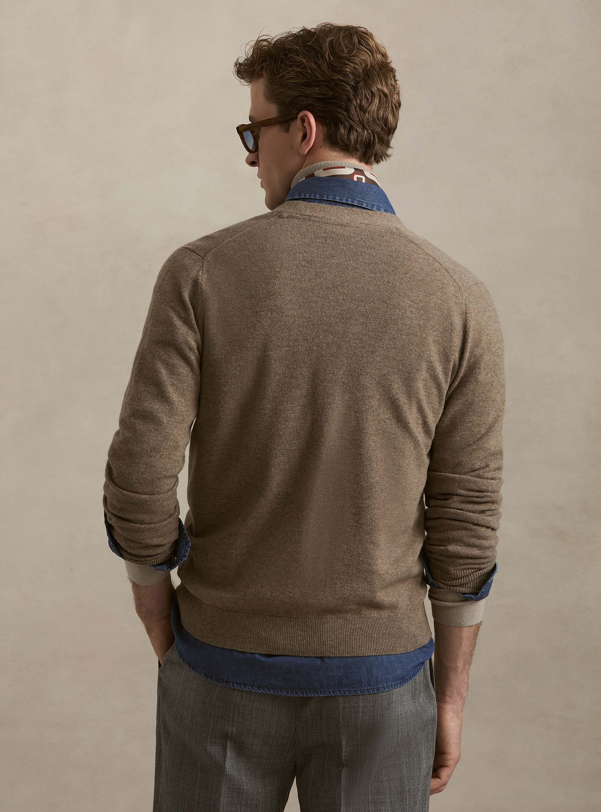 Lambswool-Kaschmir-Strickjacke mit Kn&ouml;pfen, FANGO 0569C