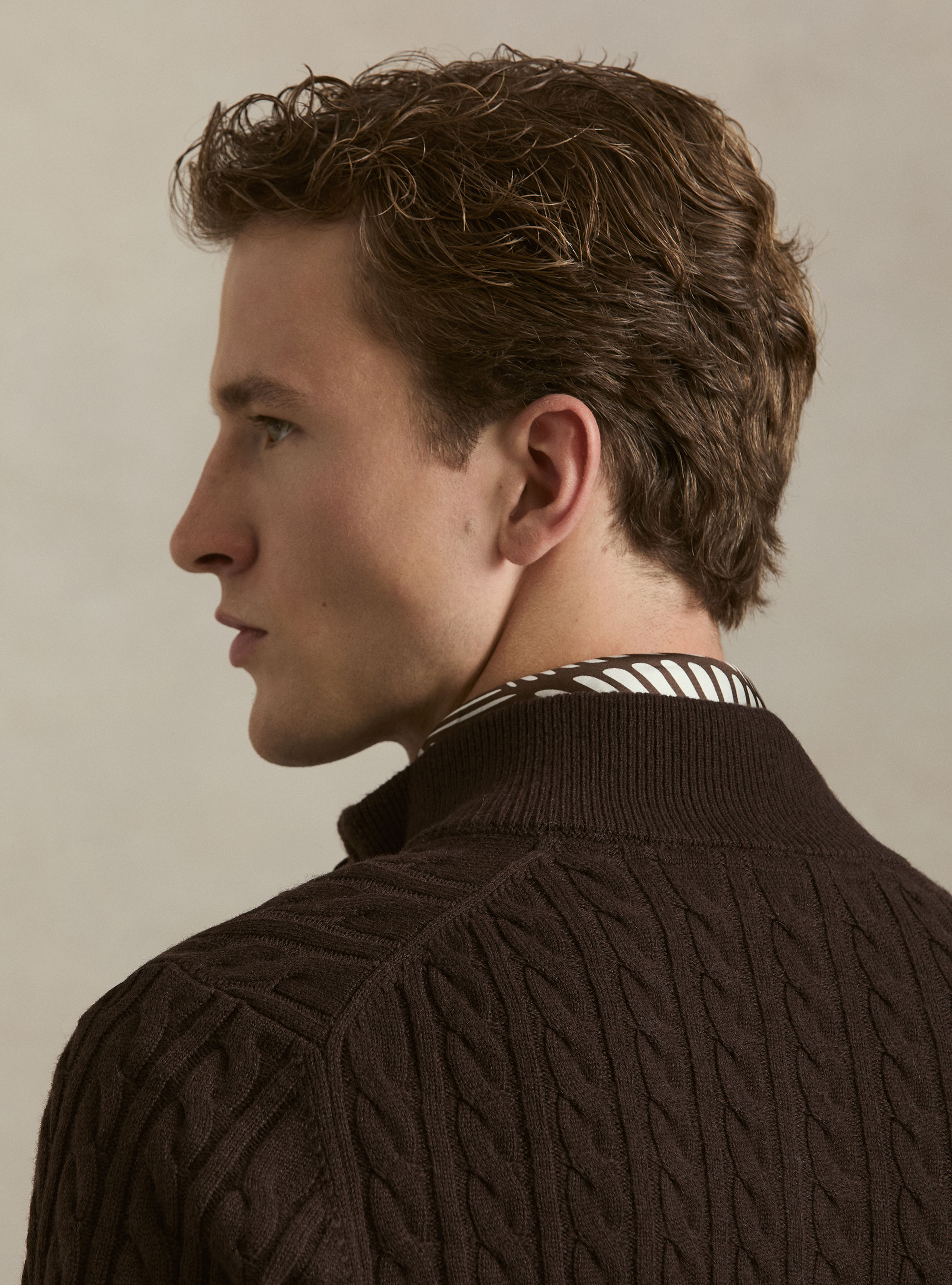 Maglia collo mock con trecca in misto lana, MARRONE