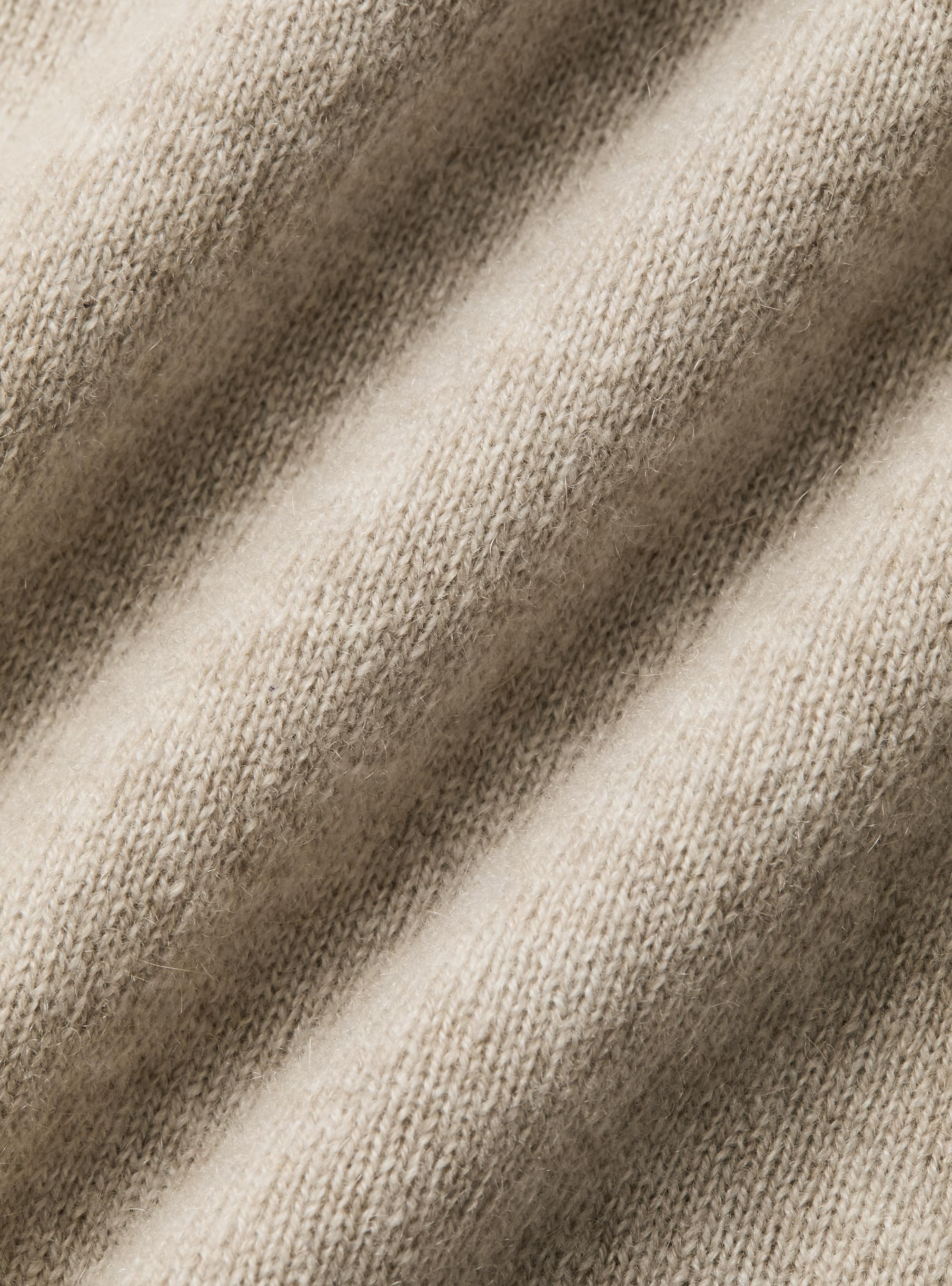 Cashmere turtleneck, ECRU