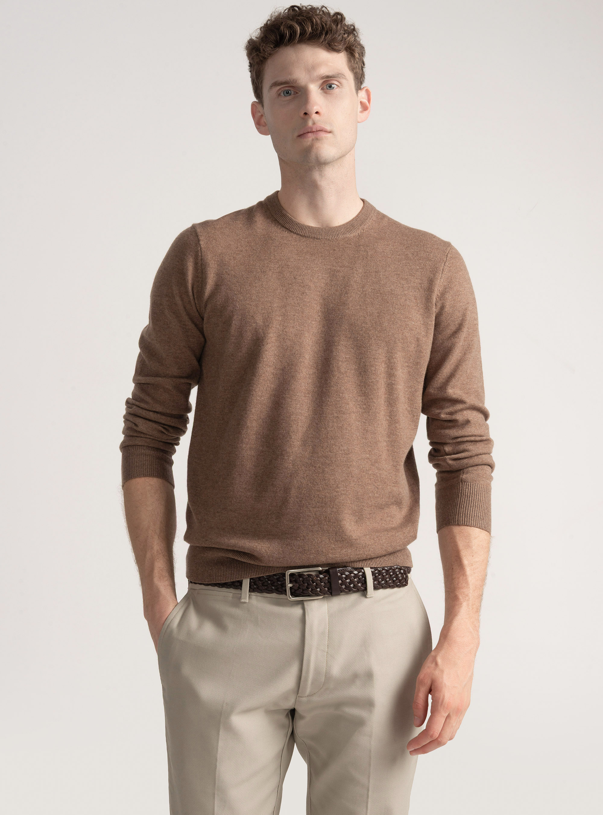 Maglia girocollo in misto lana, FANGO