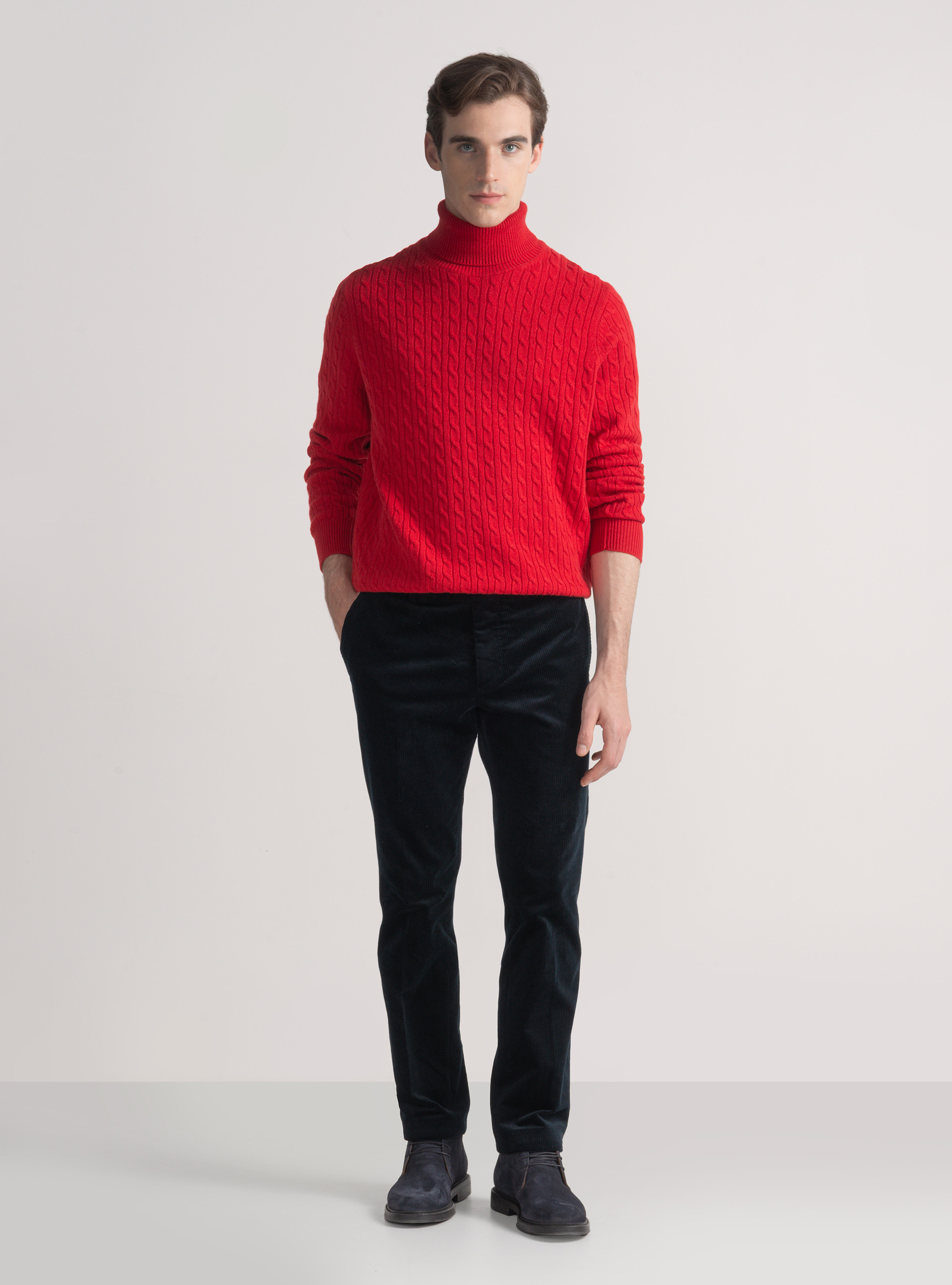 Turtleneck sweater with cashmere wool braid, RED