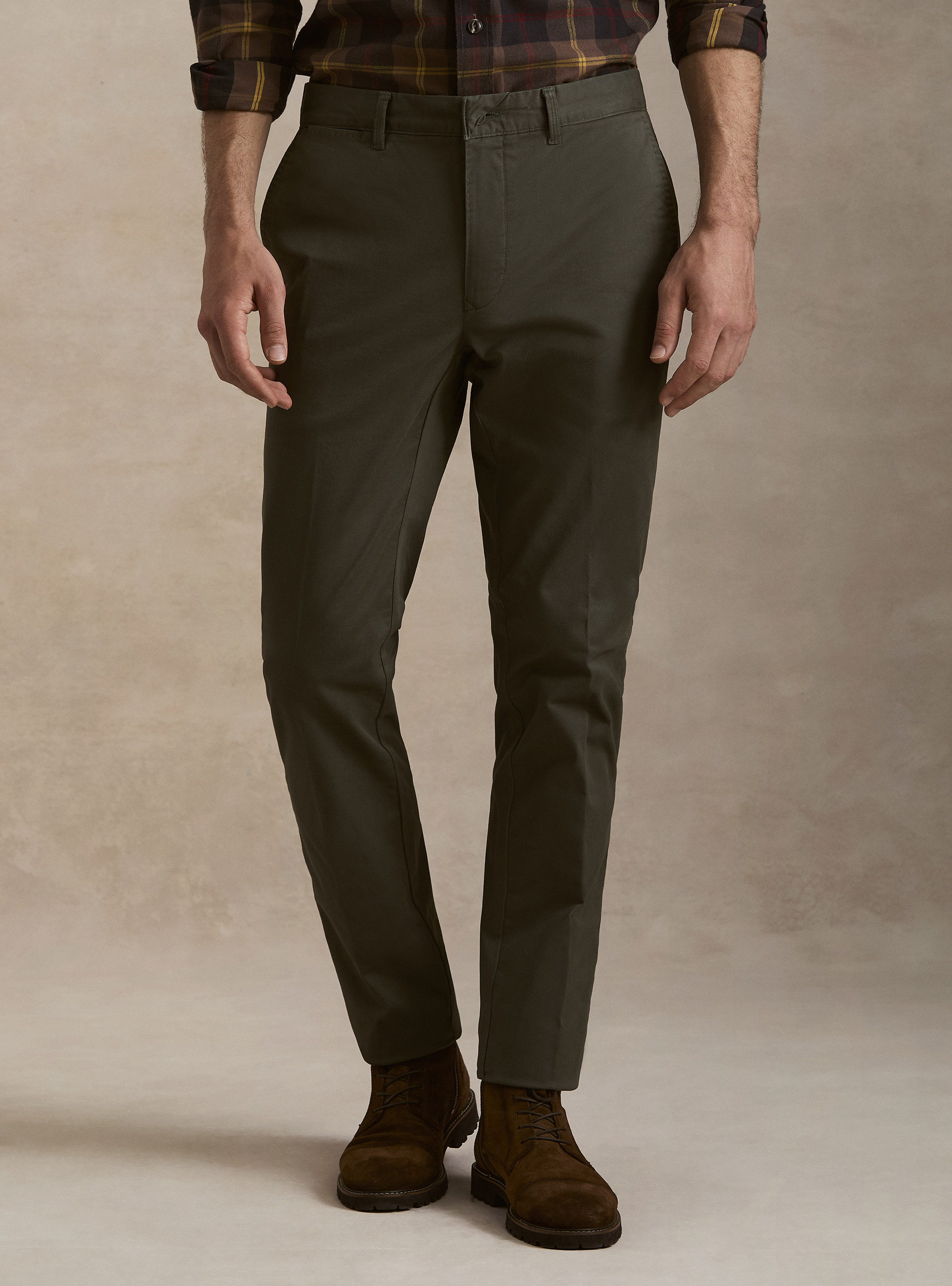 Slim-Fit Stretch-Twill Chinohose, VERDE 0649C