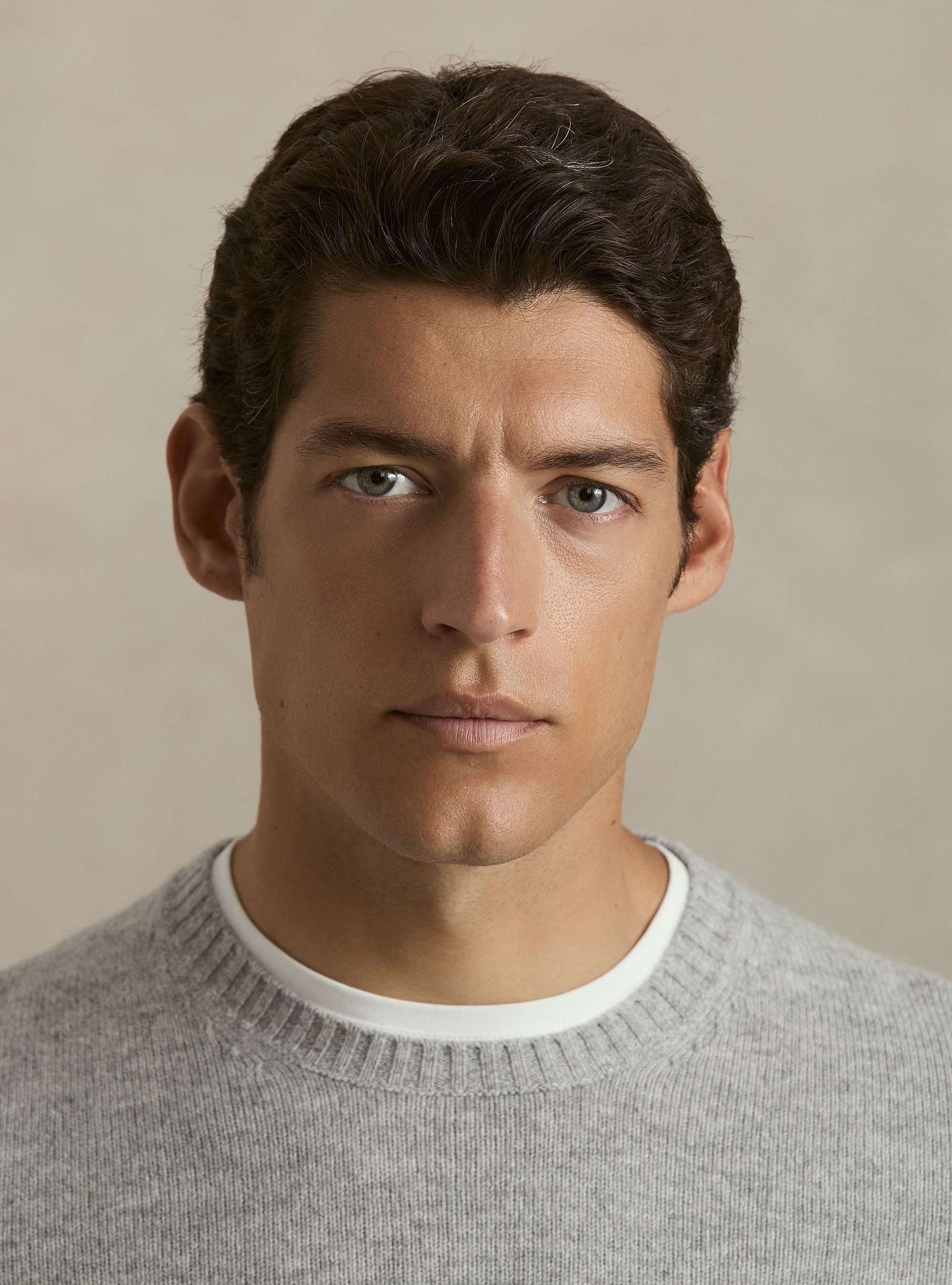 Crew-neck sweater in a wool and cashmere blend, LIGHT GREY MELANGE