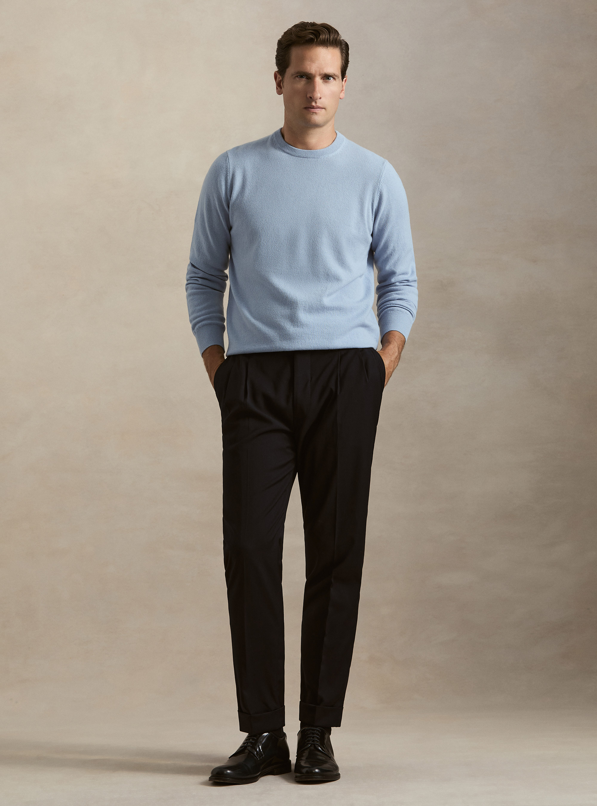 Rundhalspullover aus 100% Kaschmir, 0266C AZZURRO
