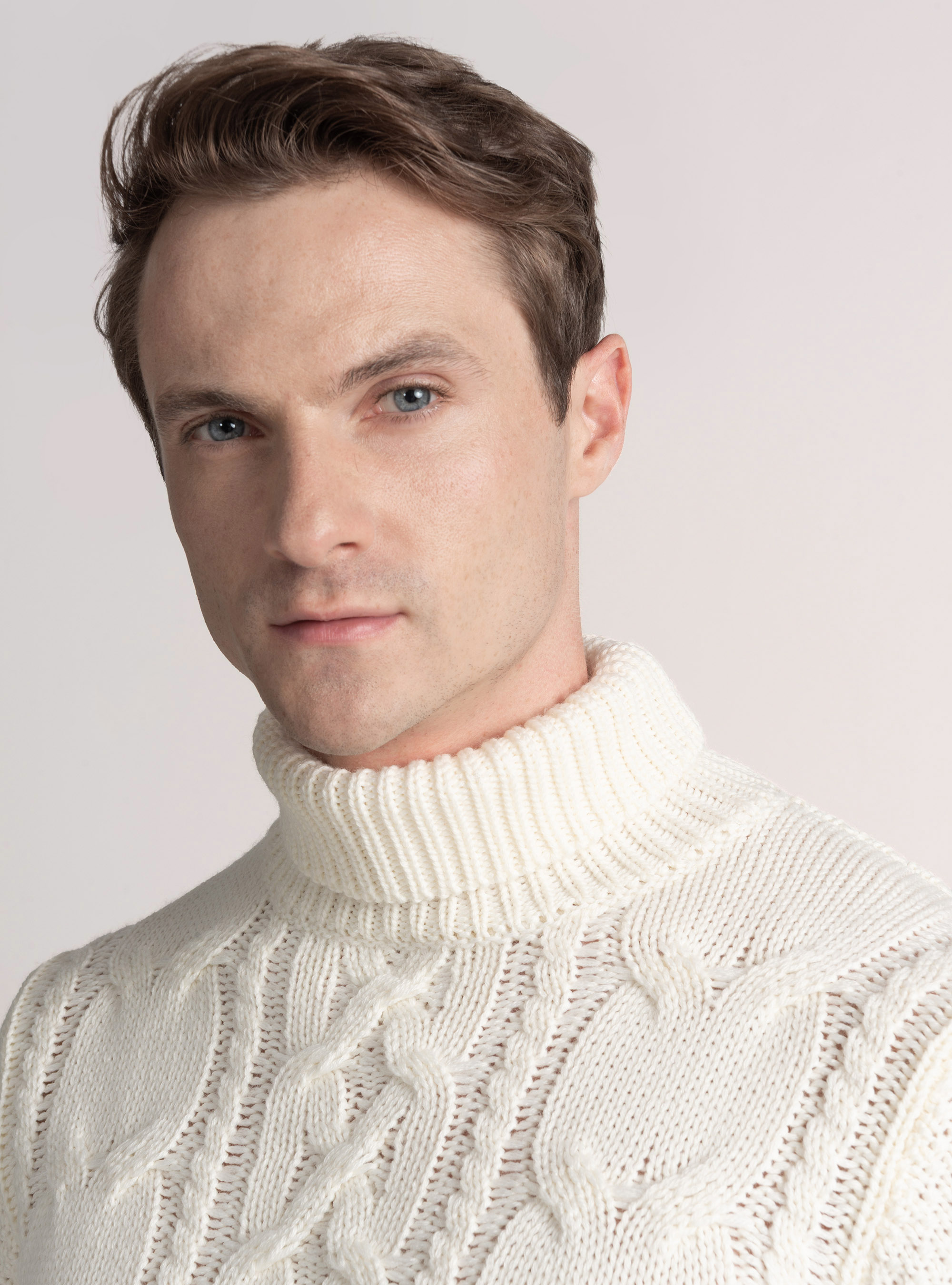 Wool-blend turtleneck sweater with braid, WHITE