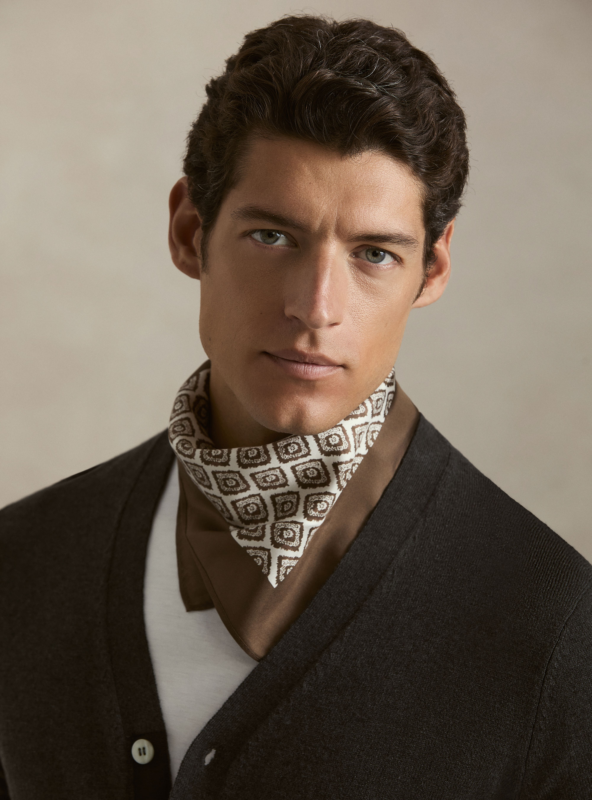 Cardigan in maglia con bottoni in lana lambswool e cashmere, ASFALTO