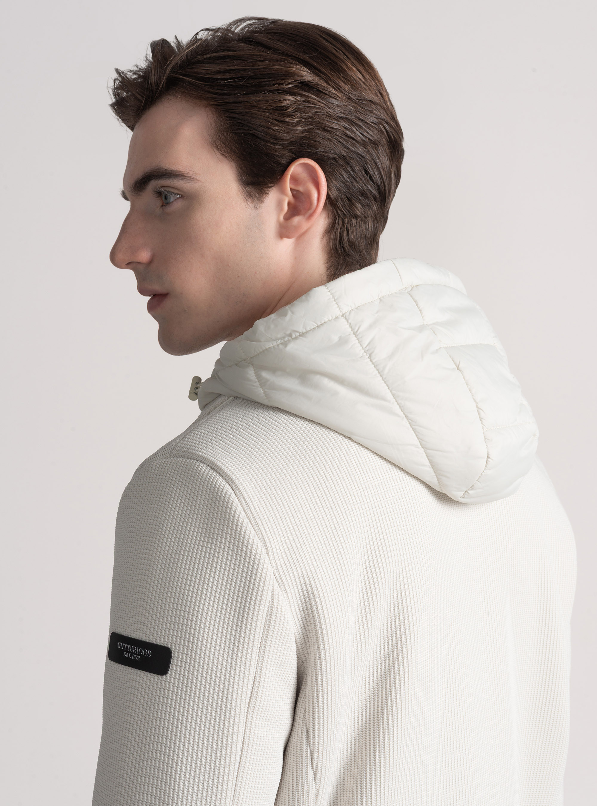 Blouson technique avec bavette et capuche r&eacute;versible, 0055C OFF WHITE