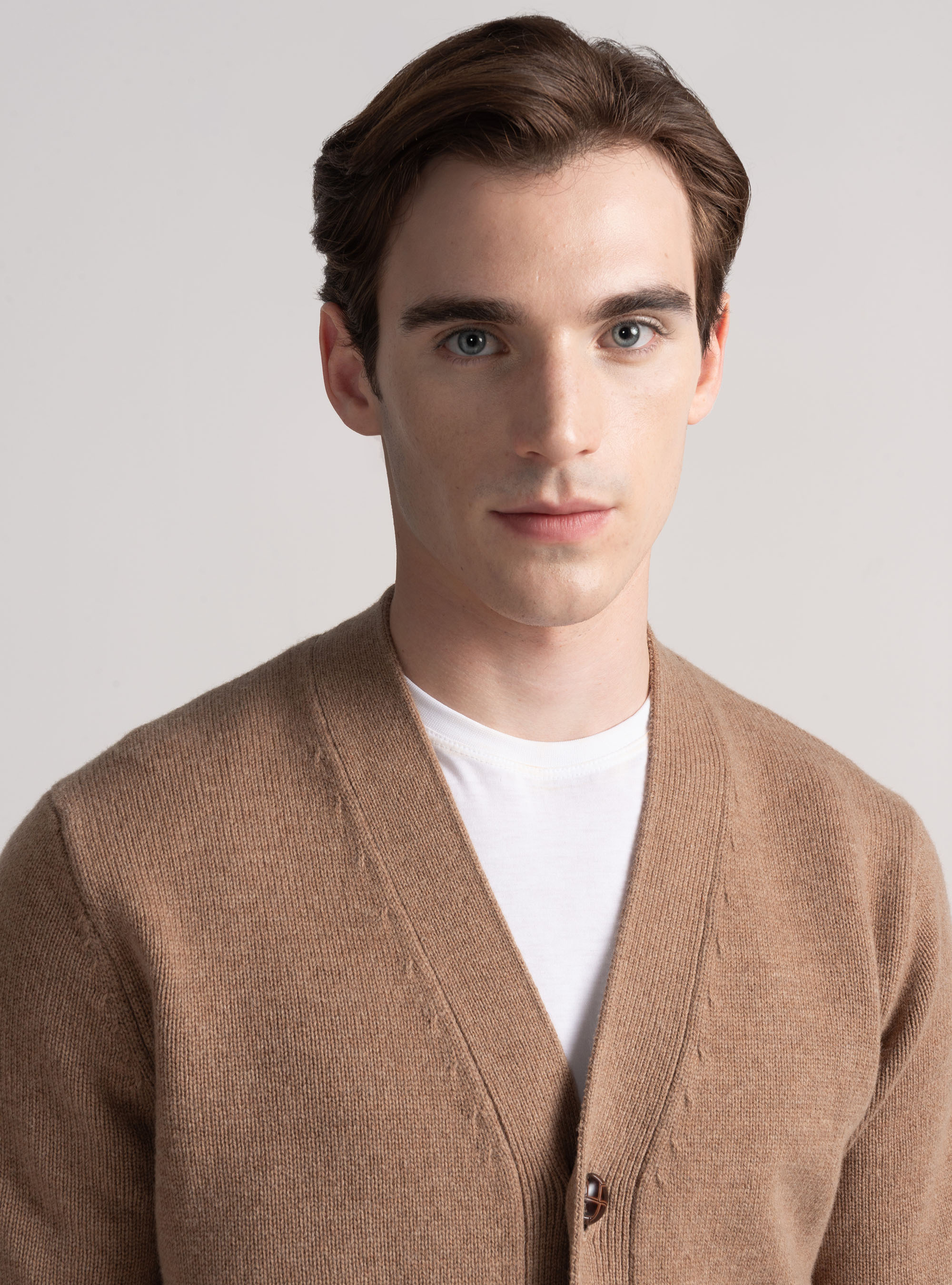 Wool and cashmere cardigan sweater, CAMMELLO 0570C