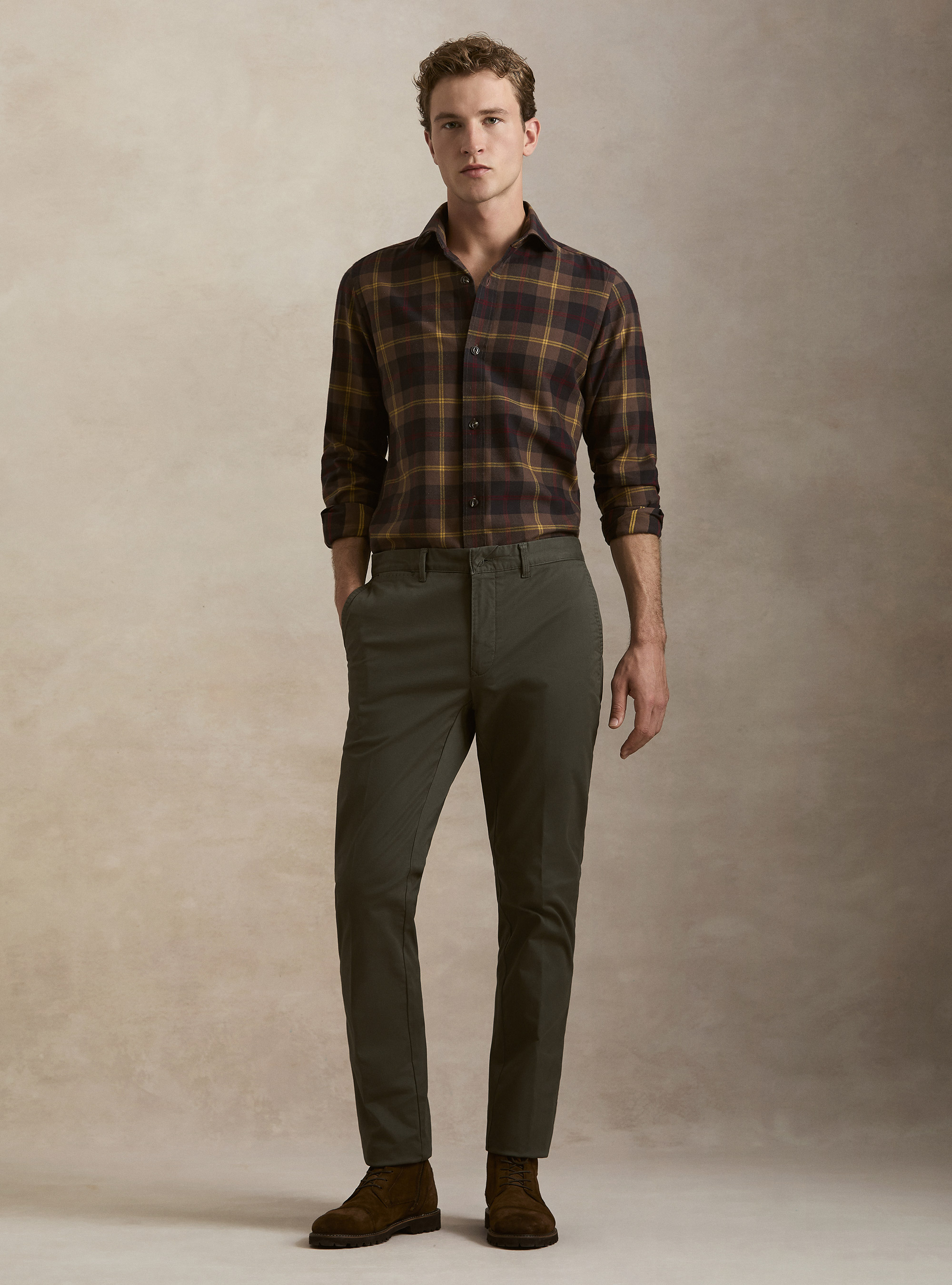 Slim-Fit Stretch-Twill Chinohose, VERDE 0649C