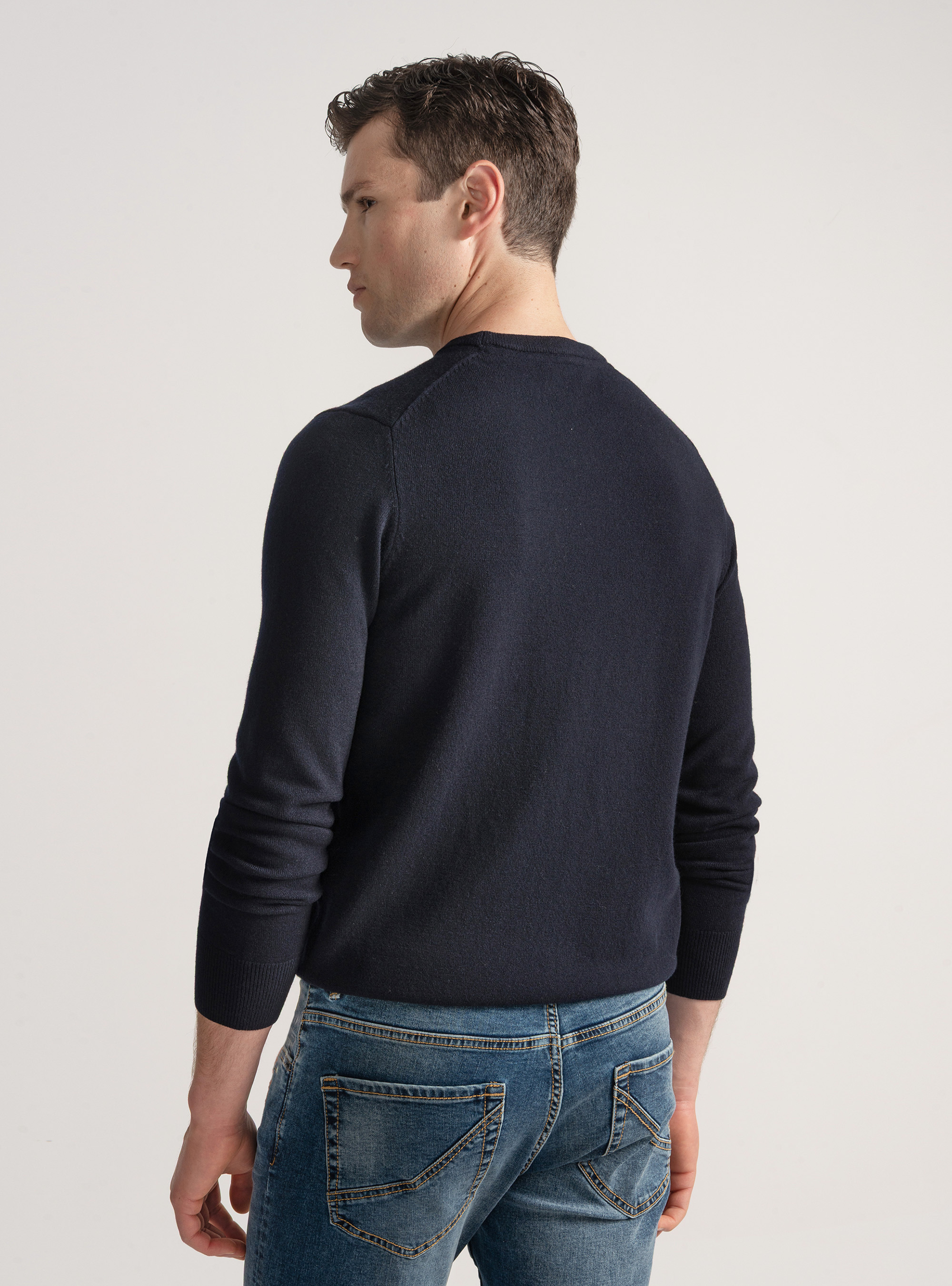 Lambswool and cashmere crew-neck sweater, NAVY BLUE