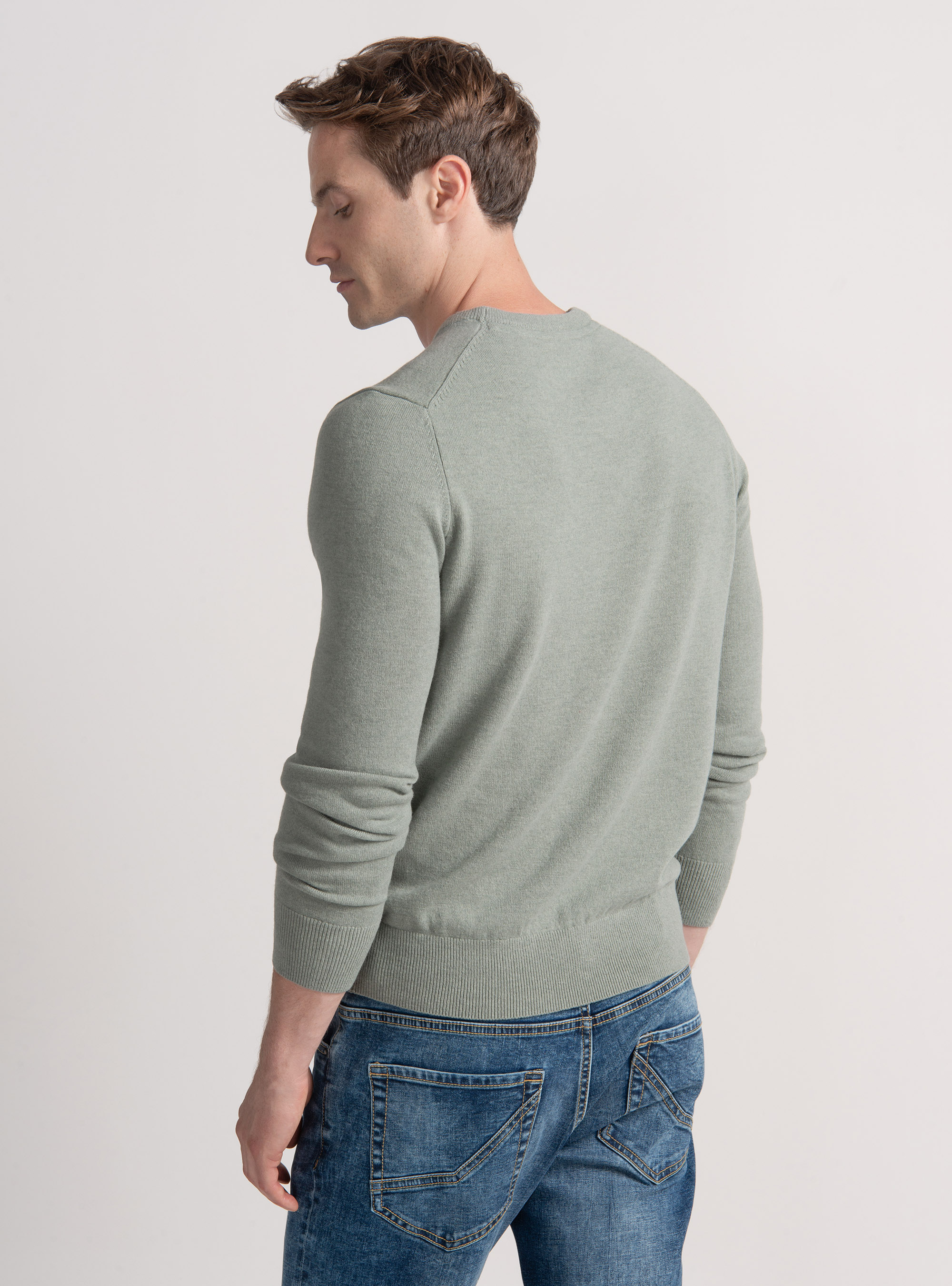 Trikot mit Rundhalsausschnitt aus Lambswool und Kaschmir, VERDE GIADA 0655C