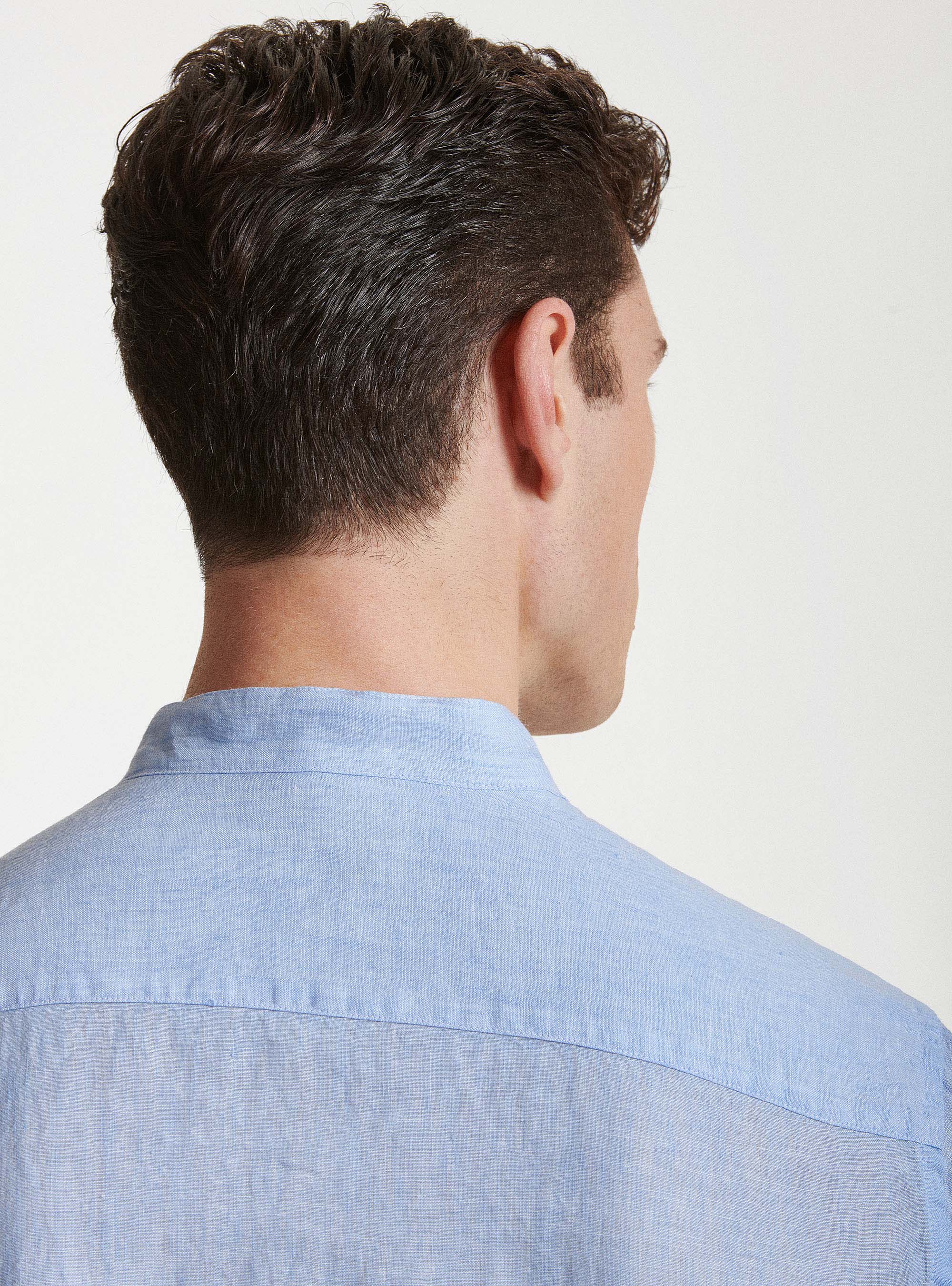 Camisa de cuello coreano en puro lino, CELESTE