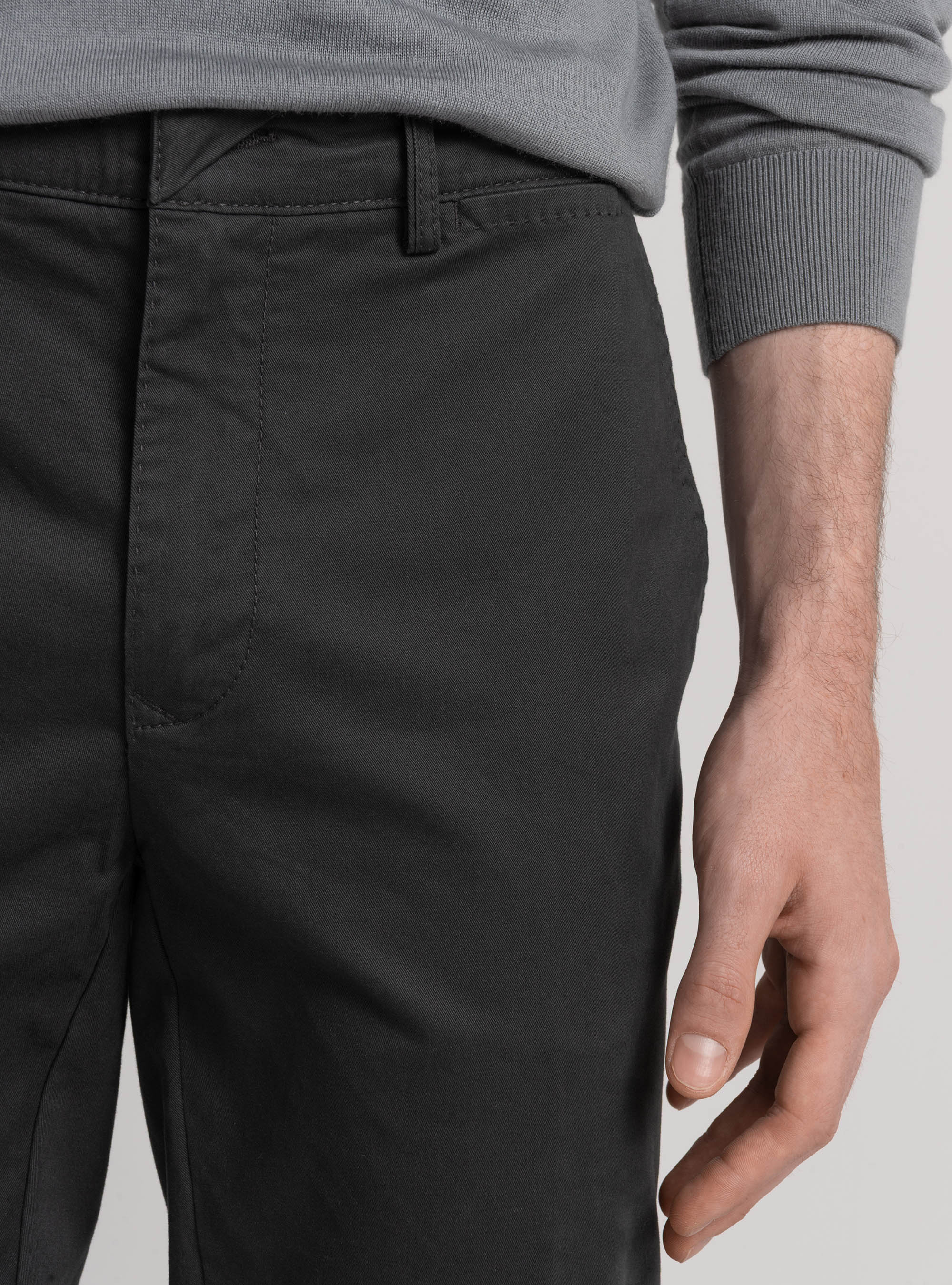 Pantal&oacute;n chino slim fit de sarga el&aacute;stica, GRIS MARENGO