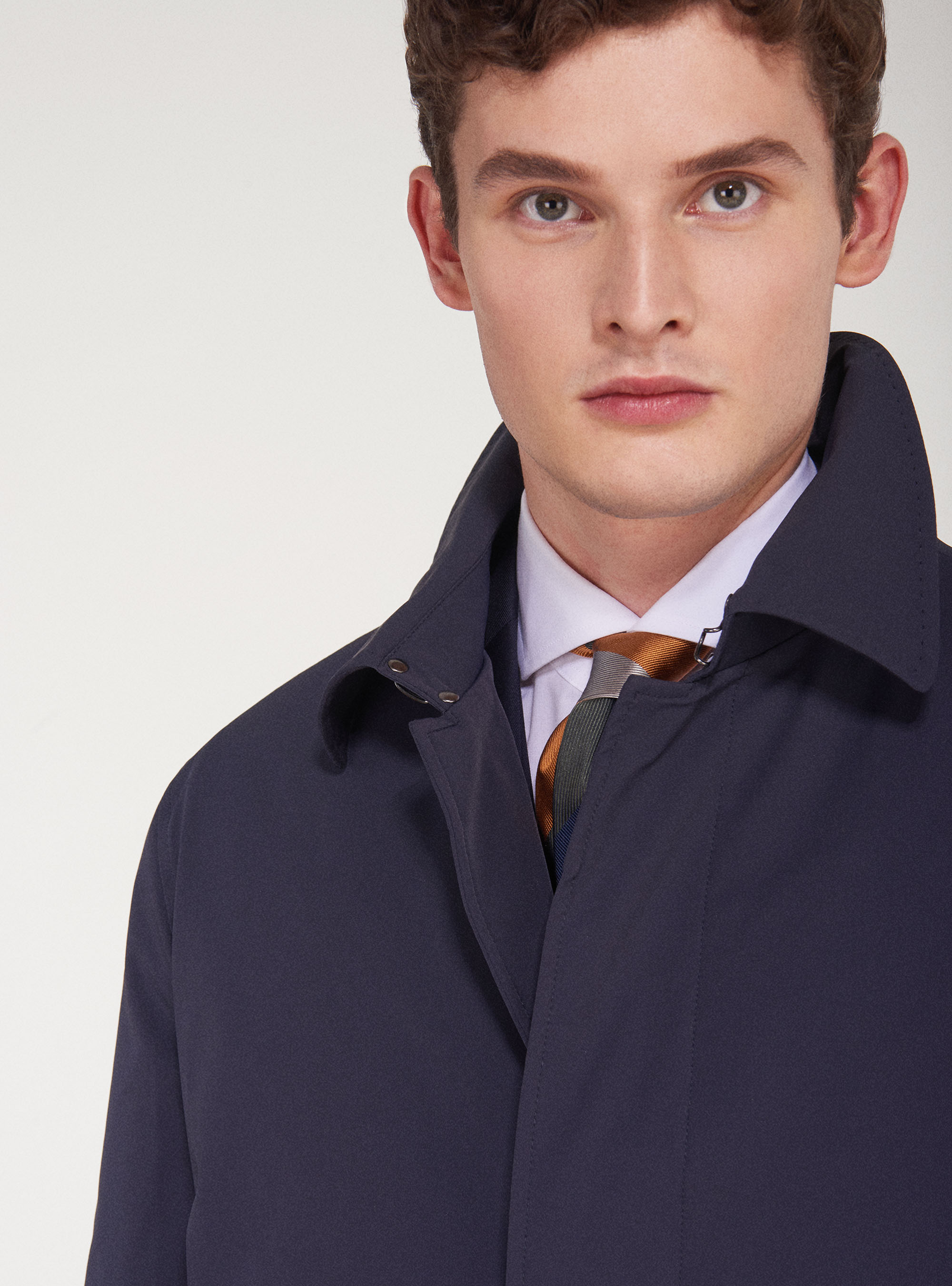 Single-breasted raincoat in technical fabric, NAVY BLUE